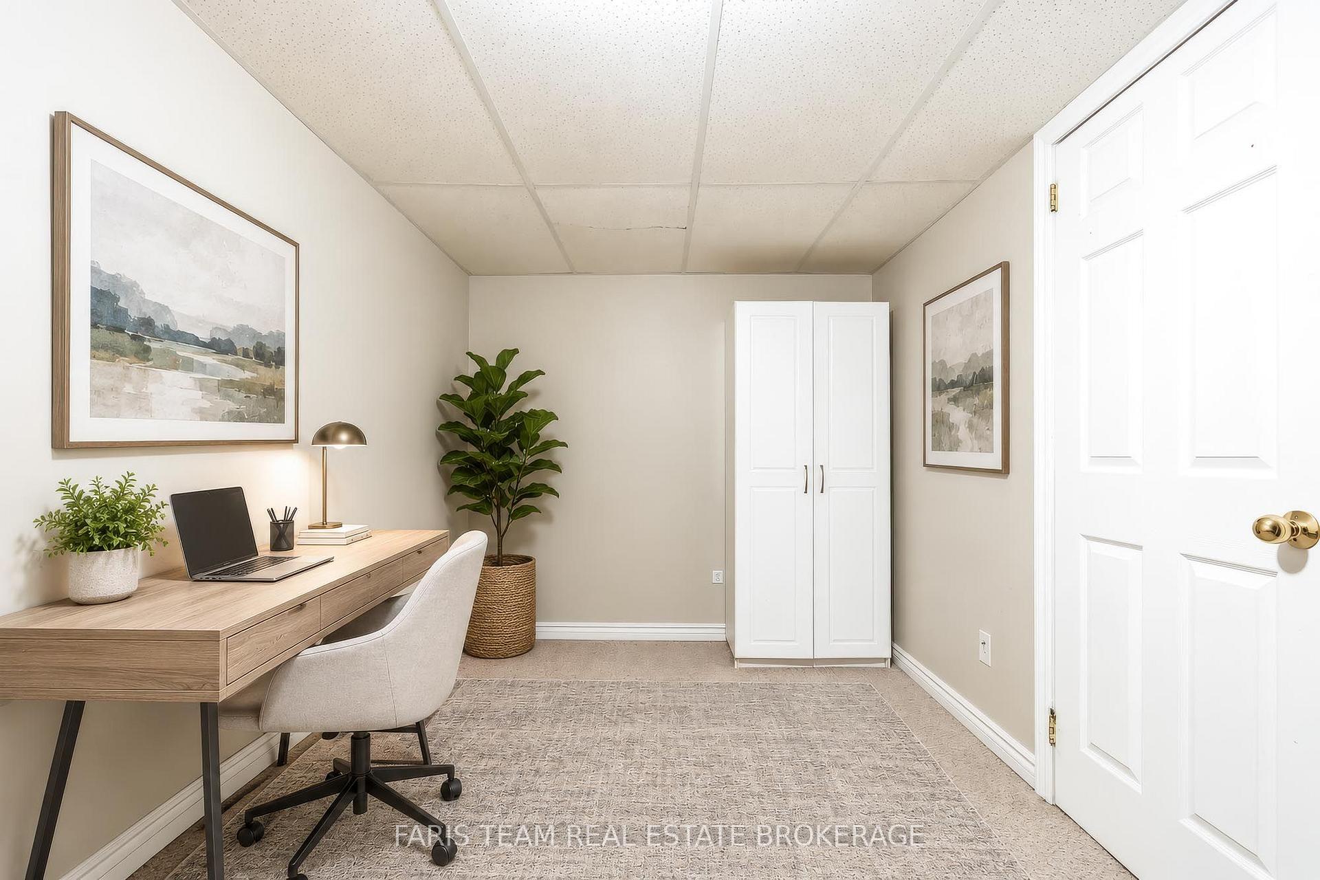 Photo 22 of 79 Sanford Street, Barrie, Sanford — HOMEH
