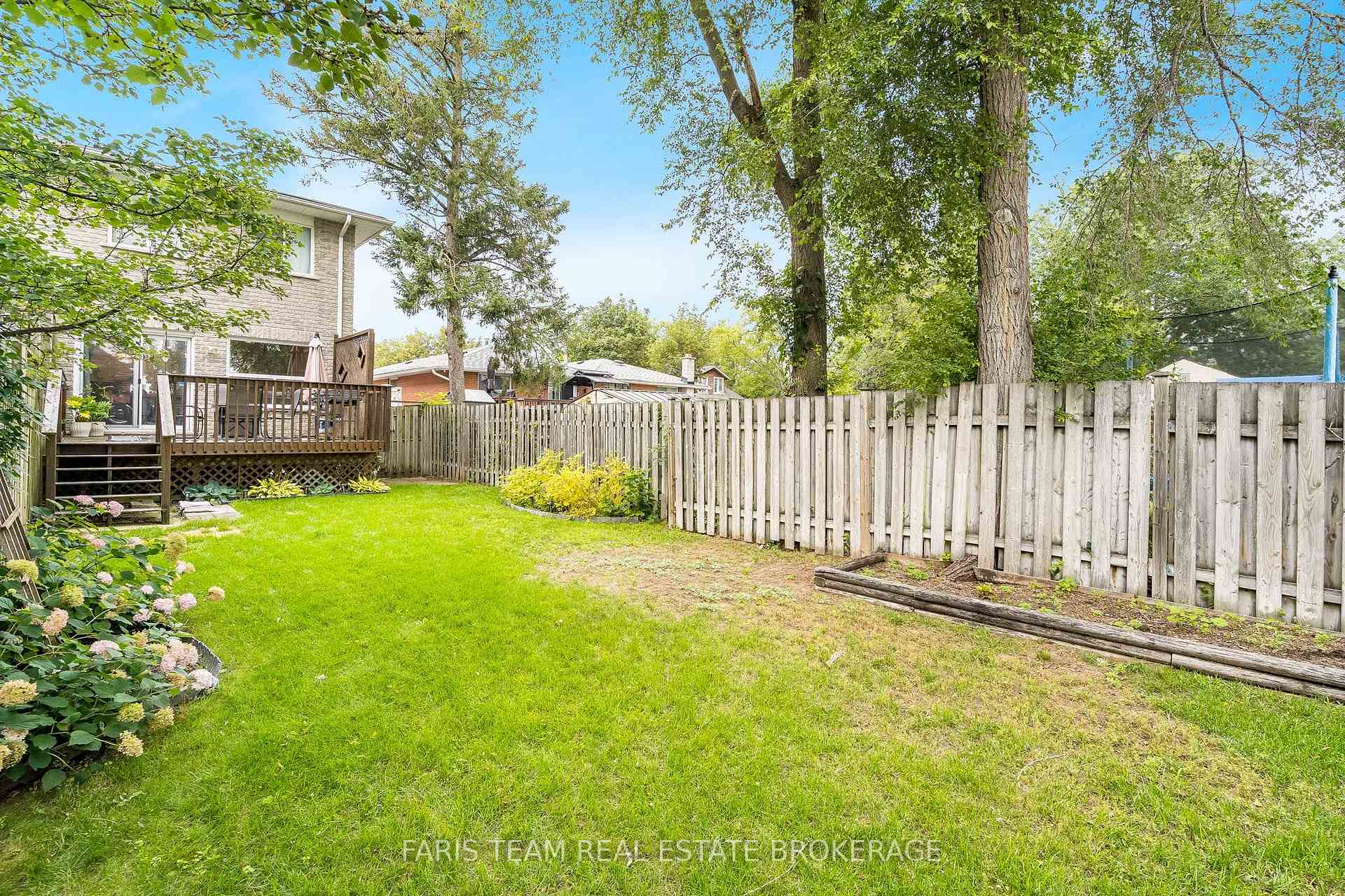 Photo 29 of 79 Sanford Street, Barrie, Sanford — HOMEH