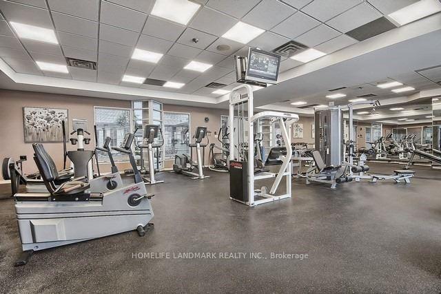 Photo 11 of Unit 702, 5 Concorde Place, North York, Banbury-Don Mills — HOMEH