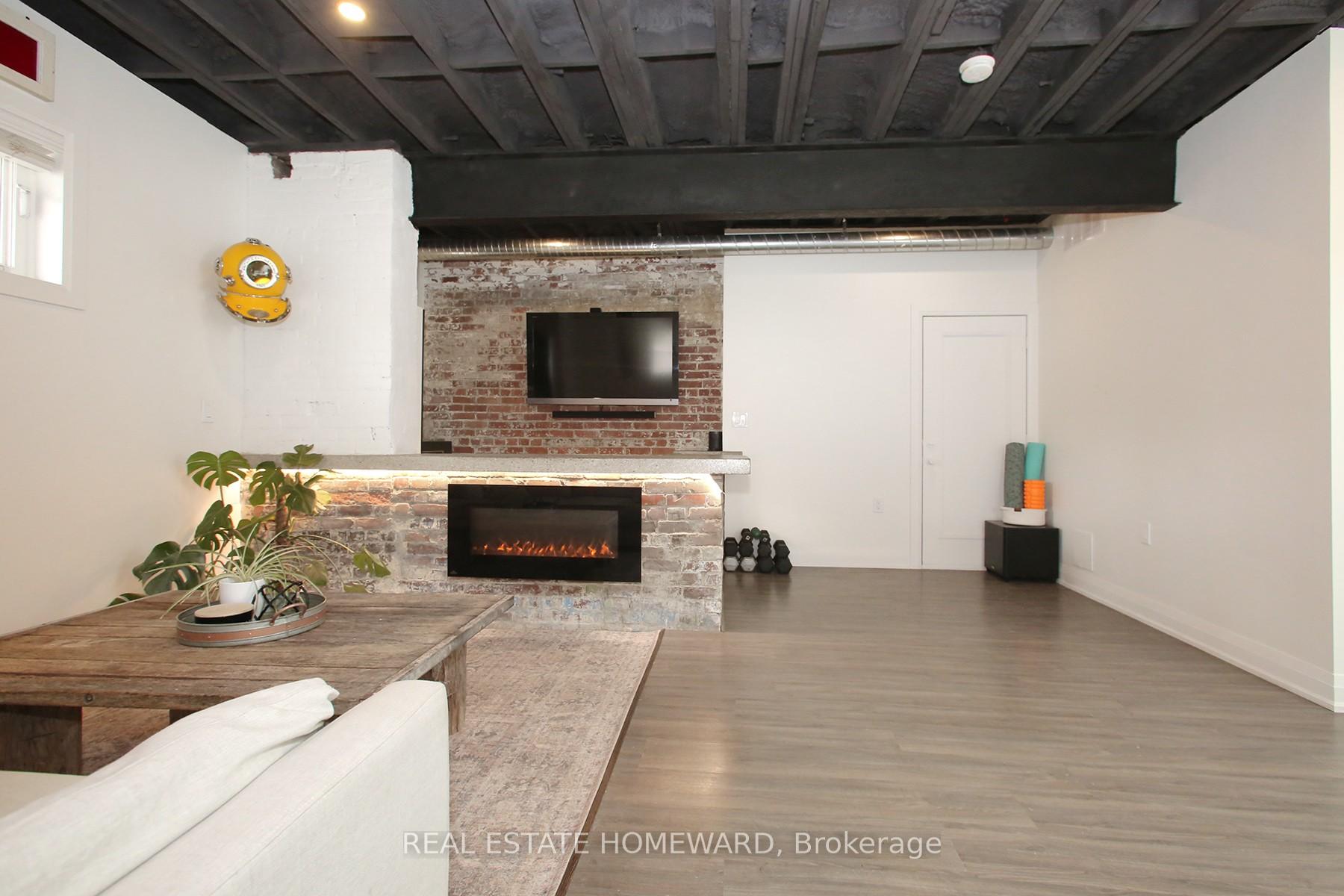 Photo 7 of 1233 Dundas Street E, Toronto, South Riverdale — HOMEH
