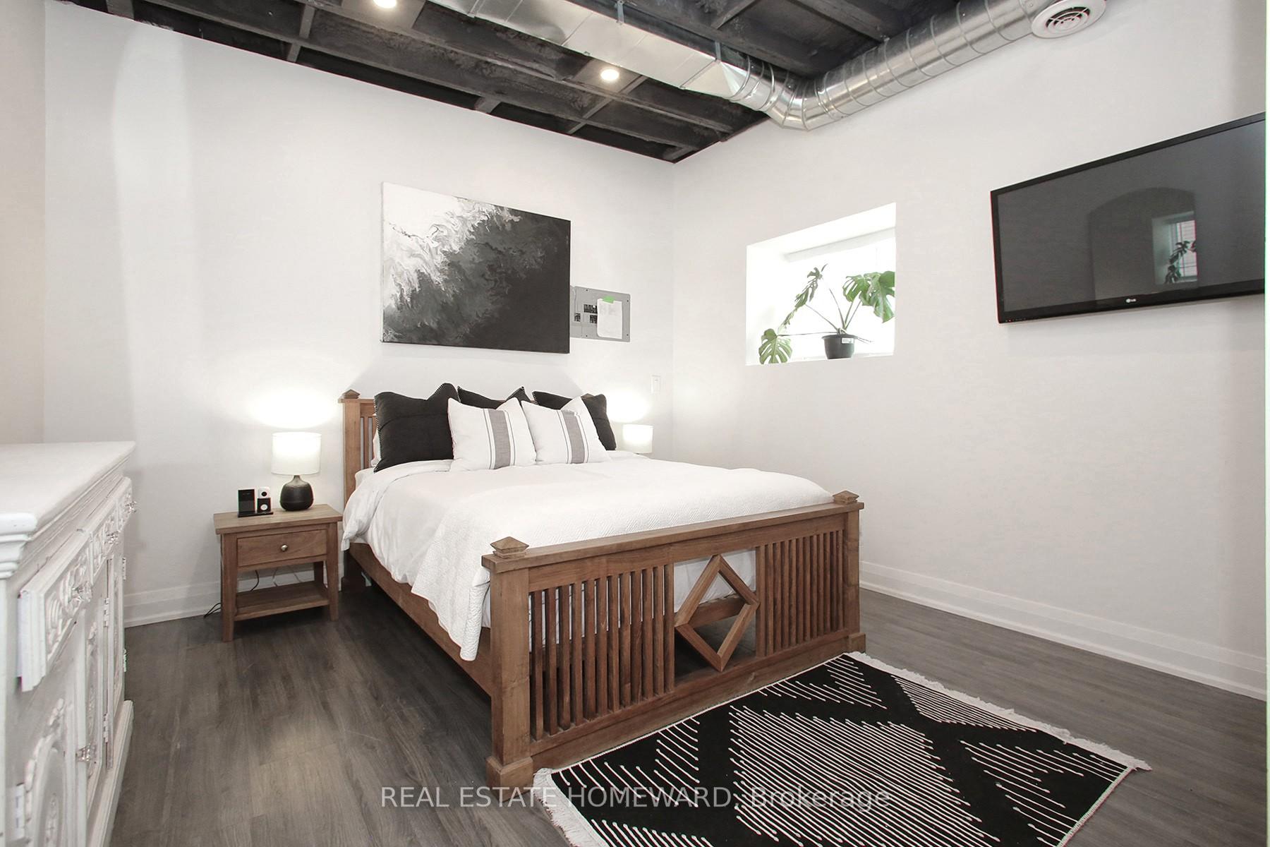Photo 14 of 1233 Dundas Street E, Toronto, South Riverdale — HOMEH