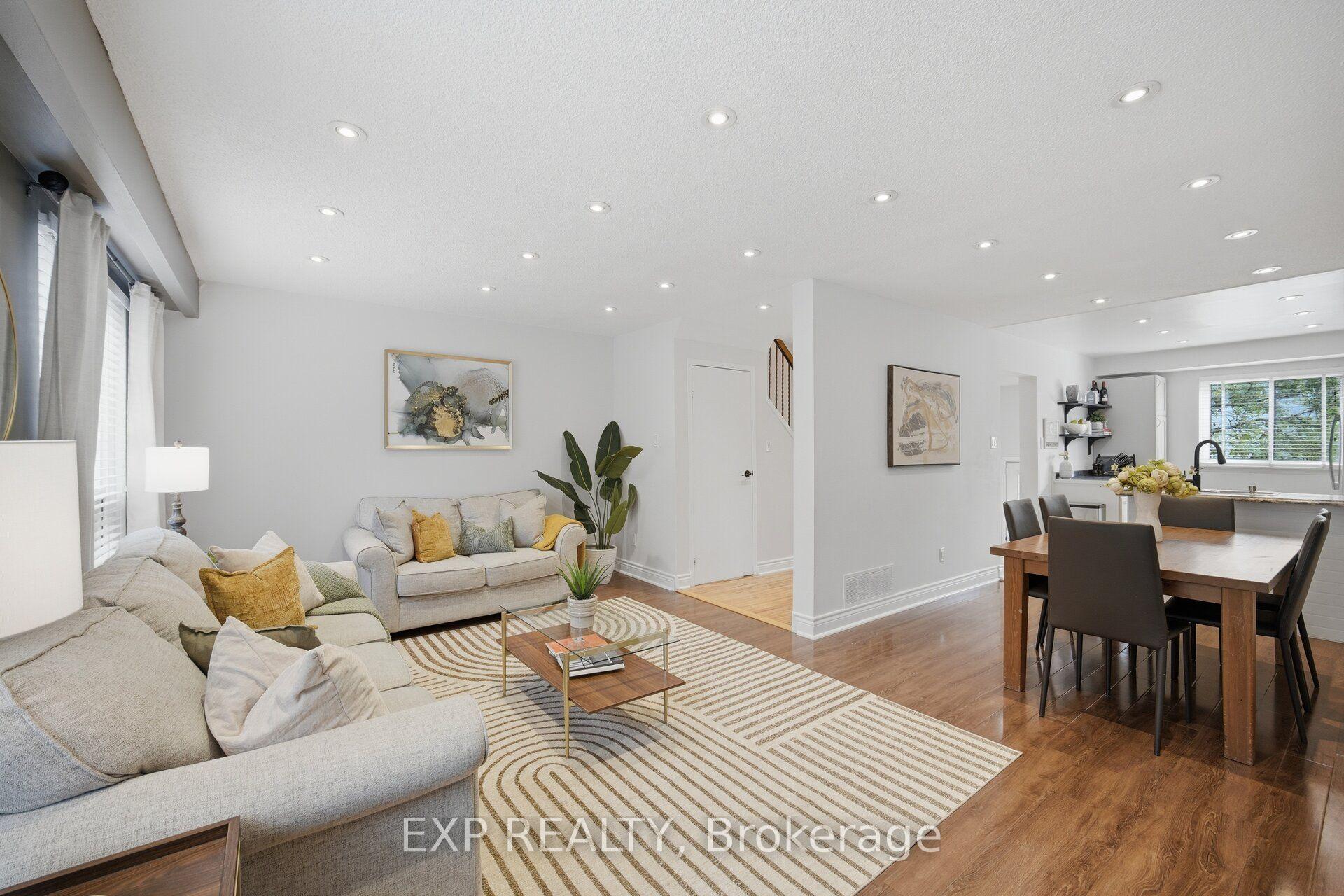 Photo 16 of 157 Moregate Crescent, Brampton, Central Park — HOMEH