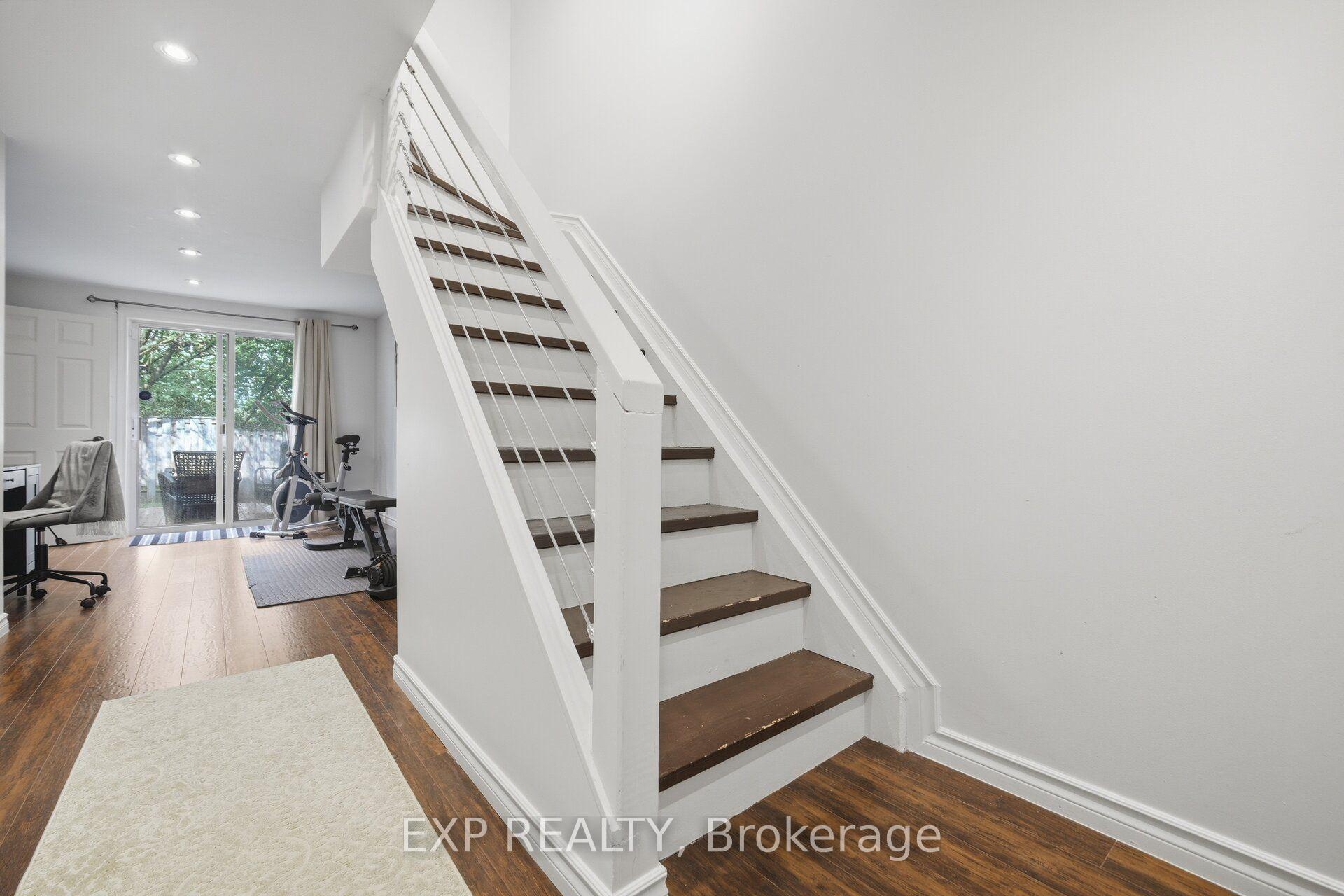 Photo 30 of 157 Moregate Crescent, Brampton, Central Park — HOMEH