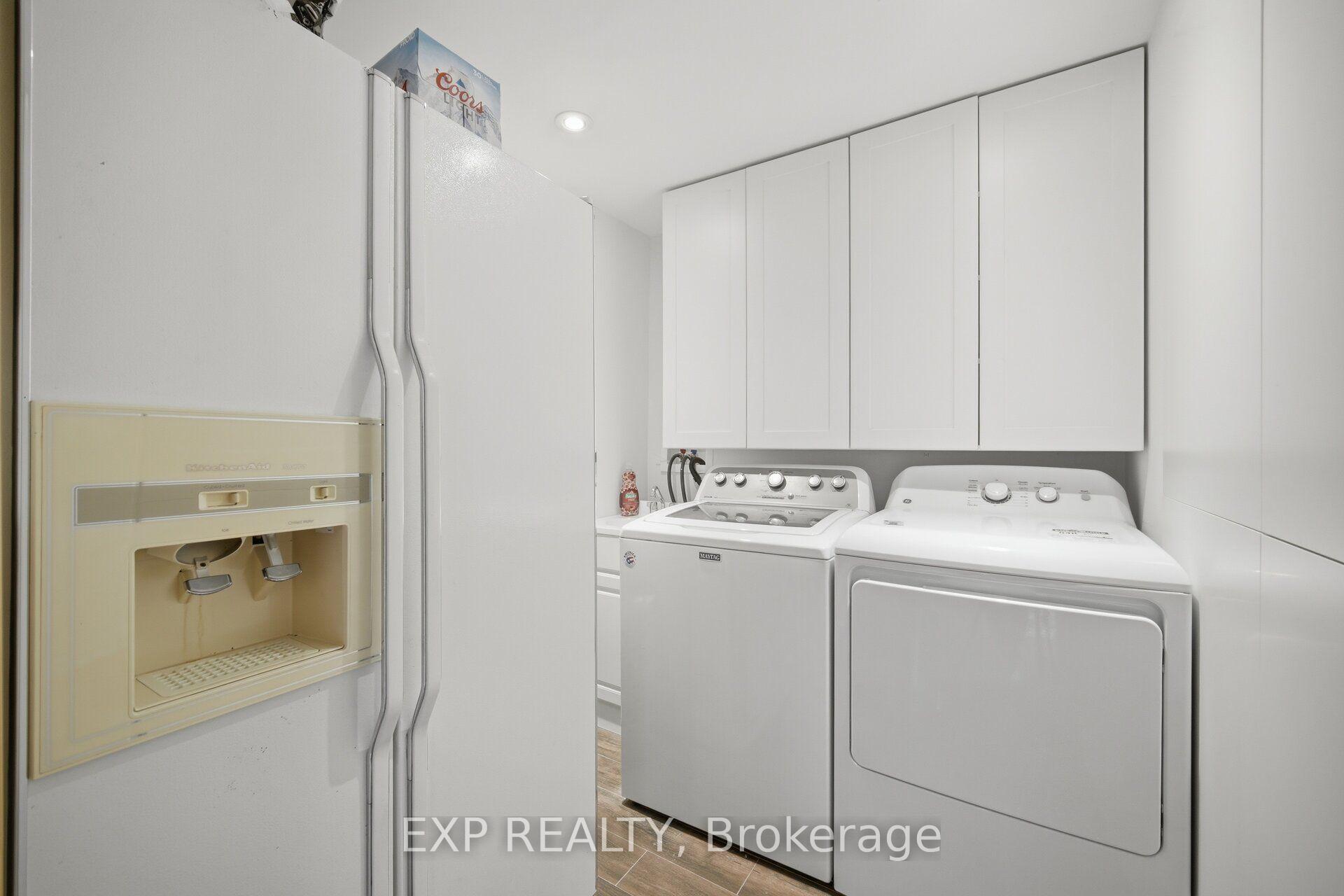 Photo 36 of 157 Moregate Crescent, Brampton, Central Park — HOMEH