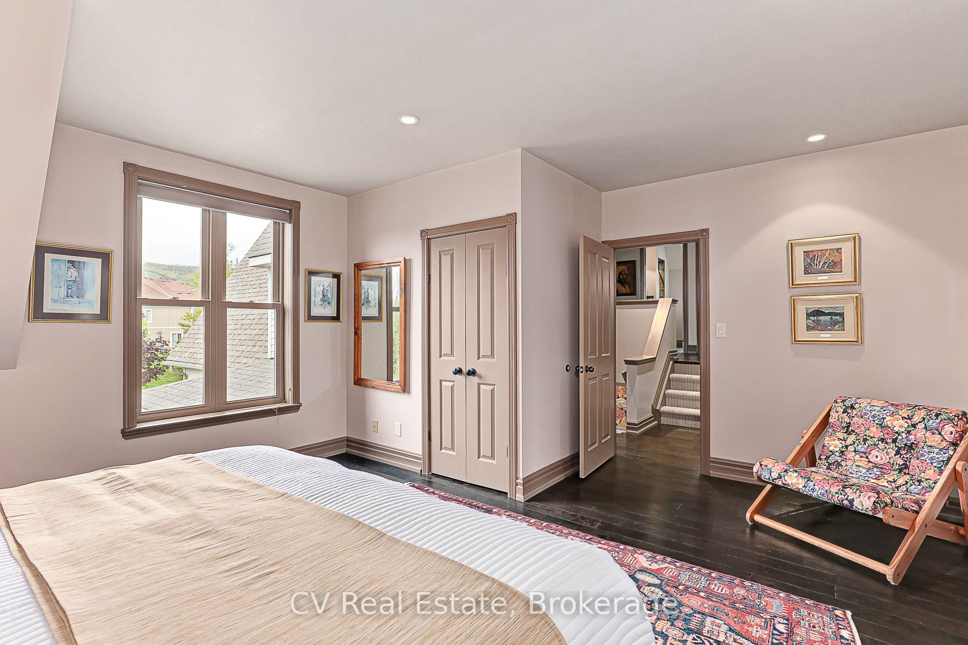 Photo 16 of 159 Snowbridge Way, Blue Mountains — HOMEH