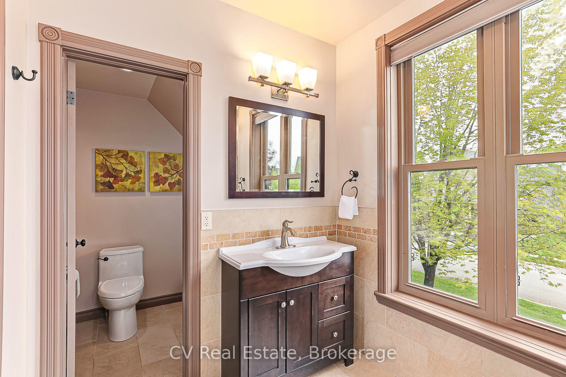 Photo 17 of 159 Snowbridge Way, Blue Mountains — HOMEH