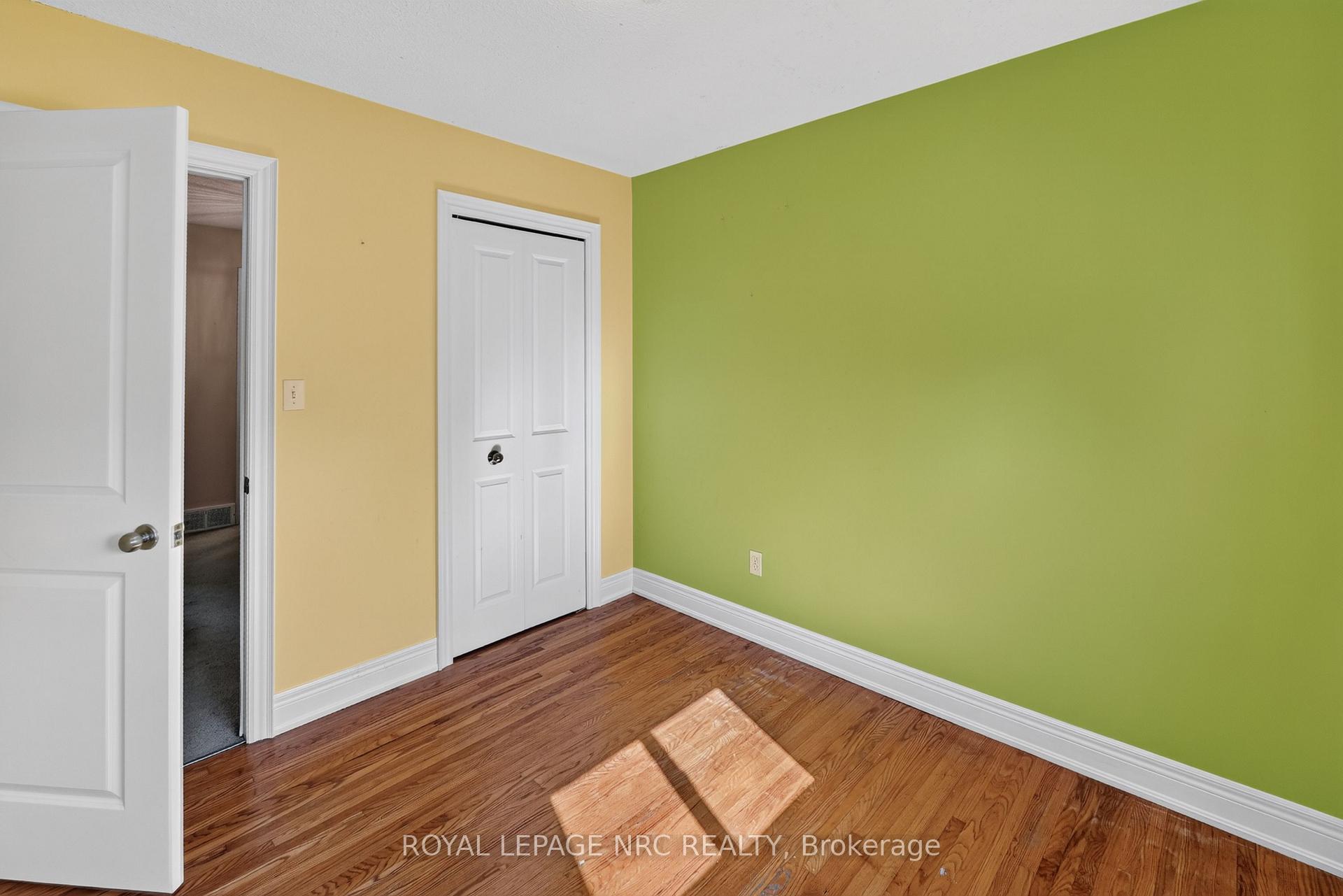 Photo 18 of 73 Green Maple Drive, St. Catharines, Secord Woods — HOMEH