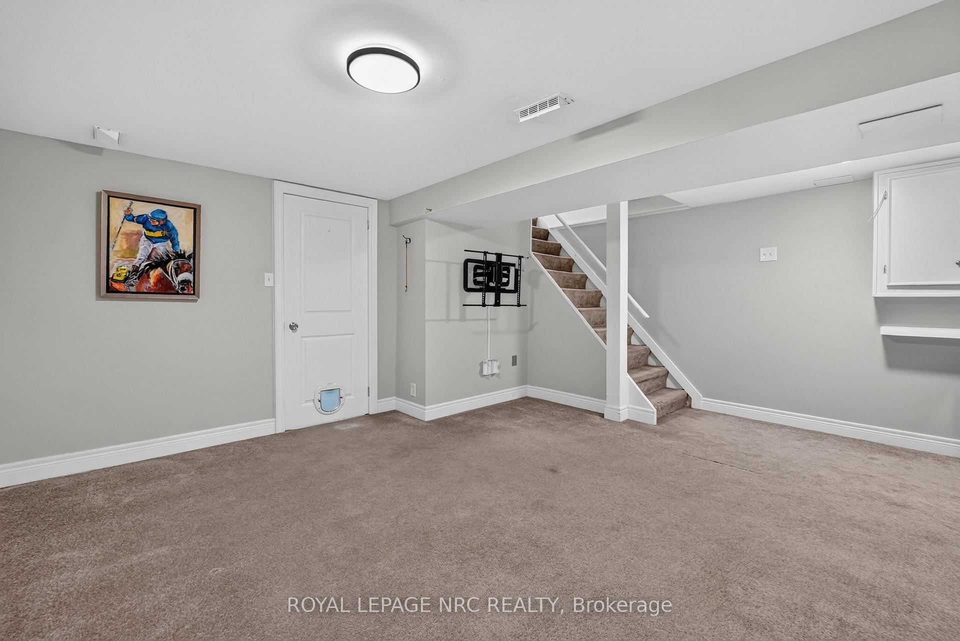 Photo 19 of 73 Green Maple Drive, St. Catharines, Secord Woods — HOMEH