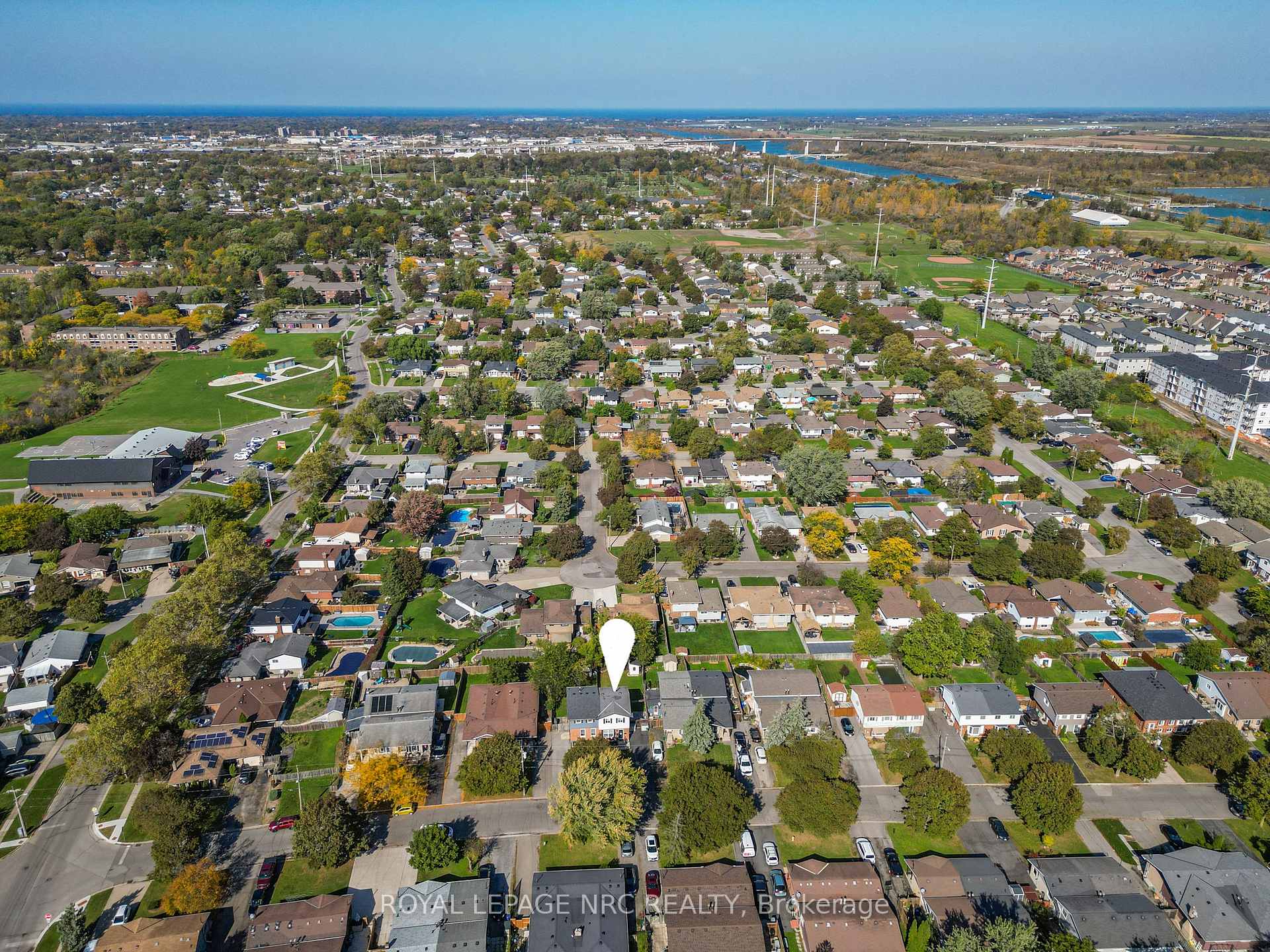 Photo 32 of 73 Green Maple Drive, St. Catharines, Secord Woods — HOMEH