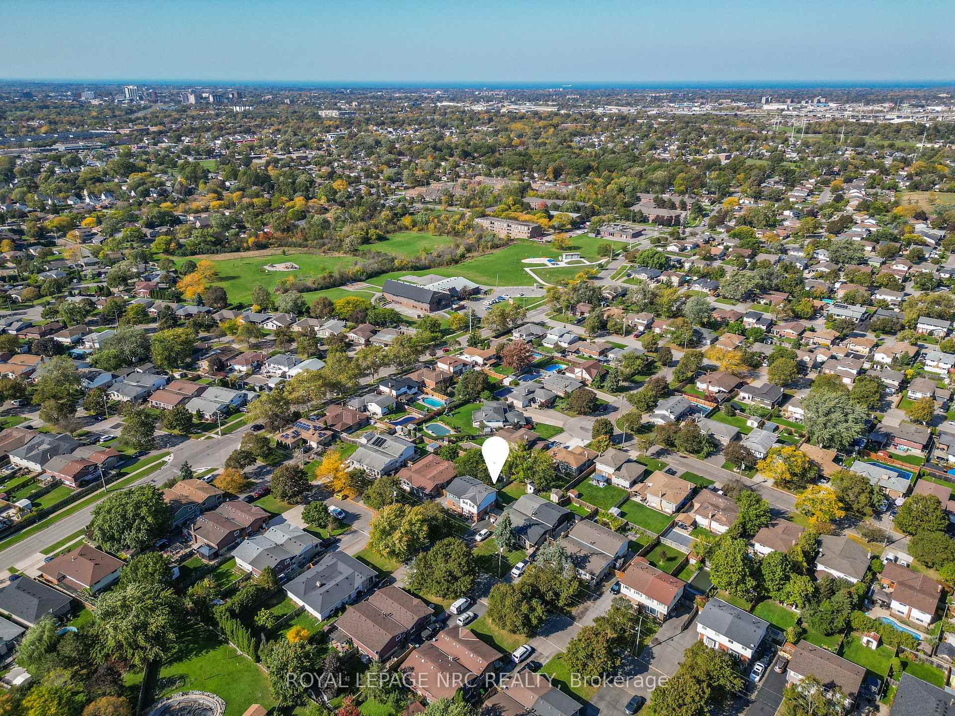 Photo 33 of 73 Green Maple Drive, St. Catharines, Secord Woods — HOMEH