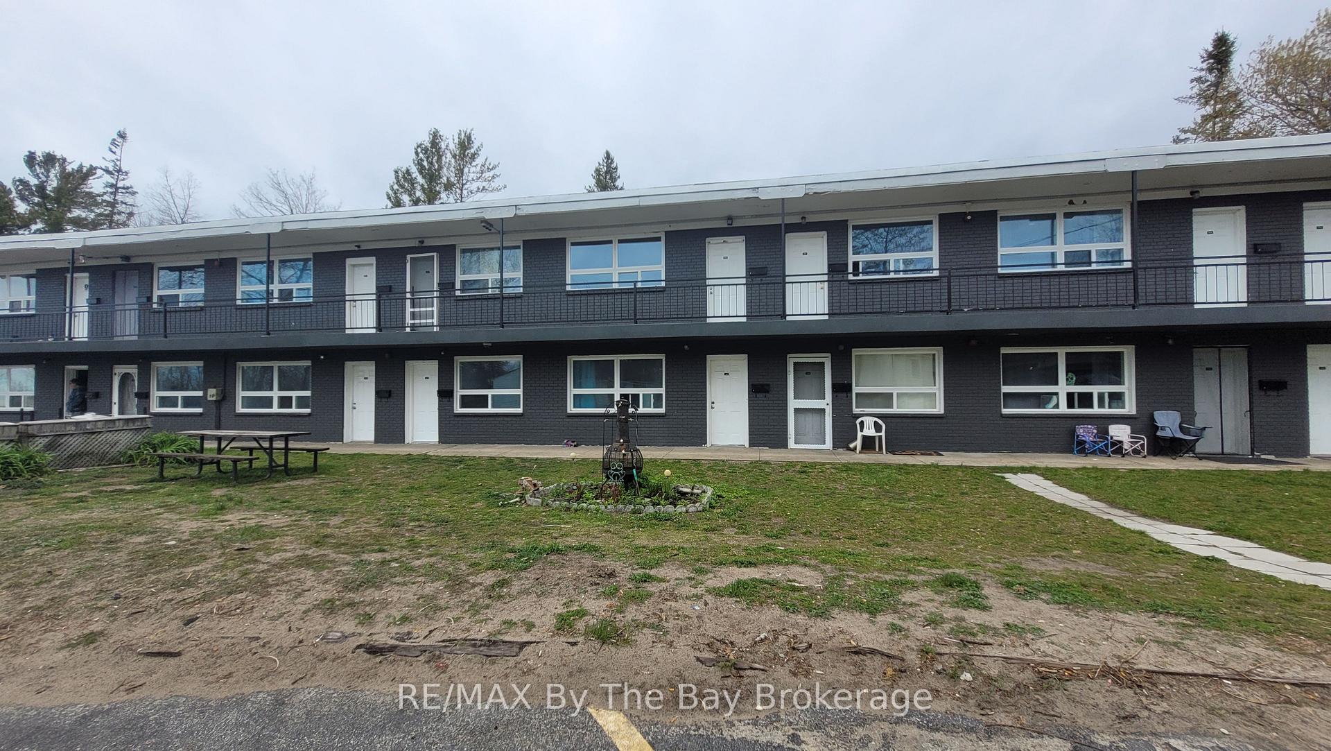 Photo of Unit A06, 280 River Road E