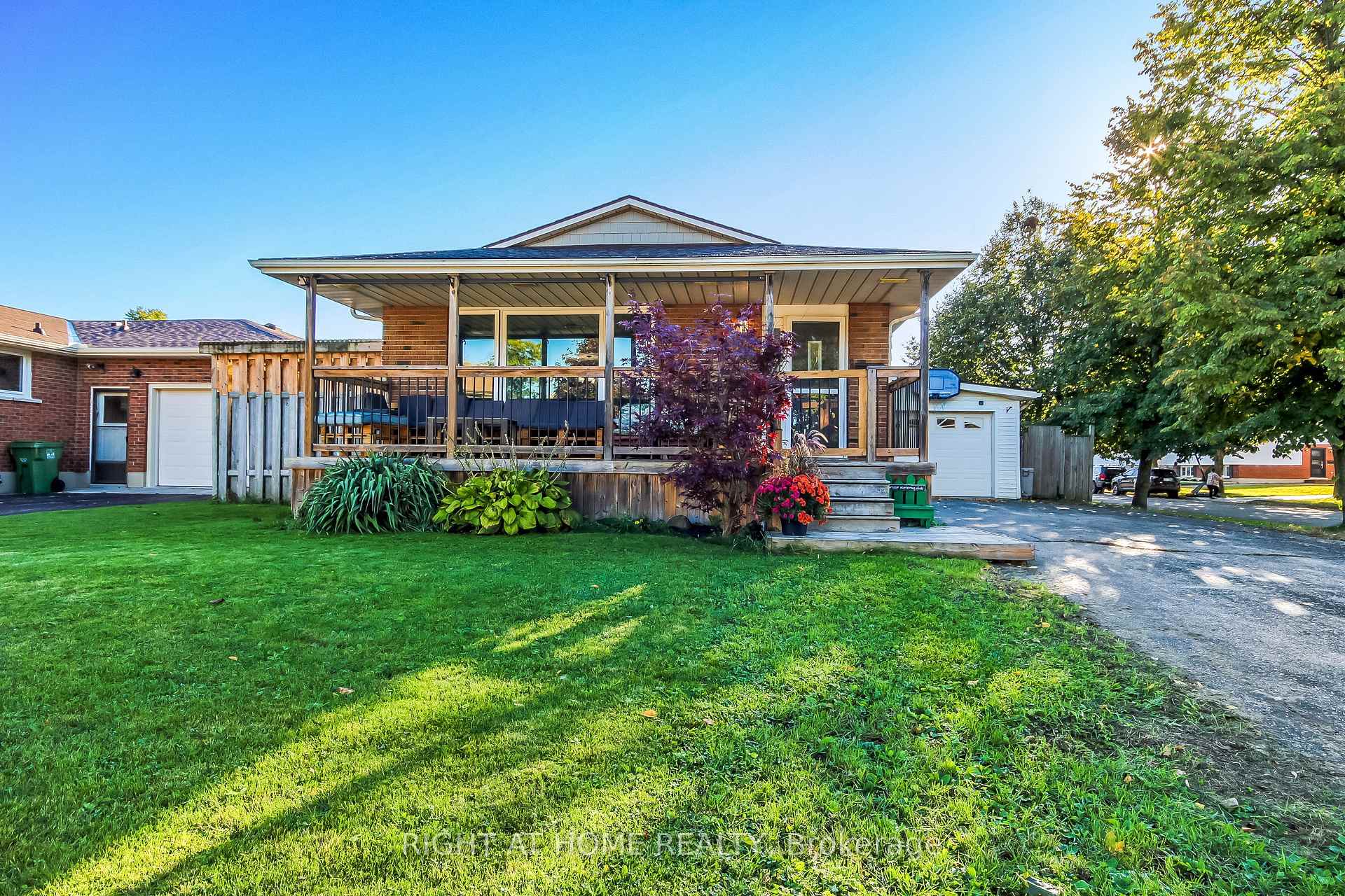 Photo 1 of 10 David Drive, St. Thomas — HOMEH