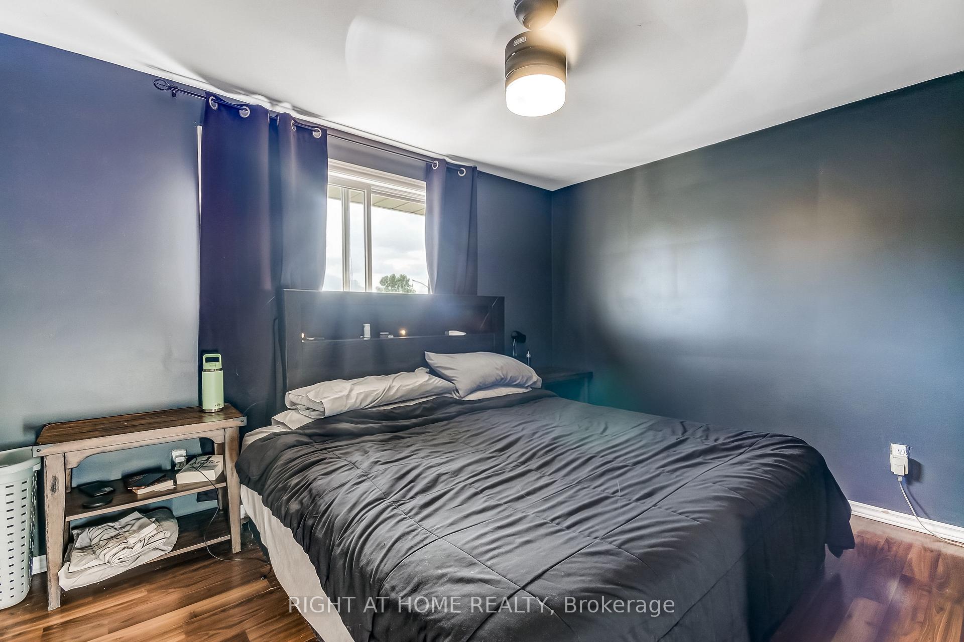 Photo 11 of 10 David Drive, St. Thomas — HOMEH