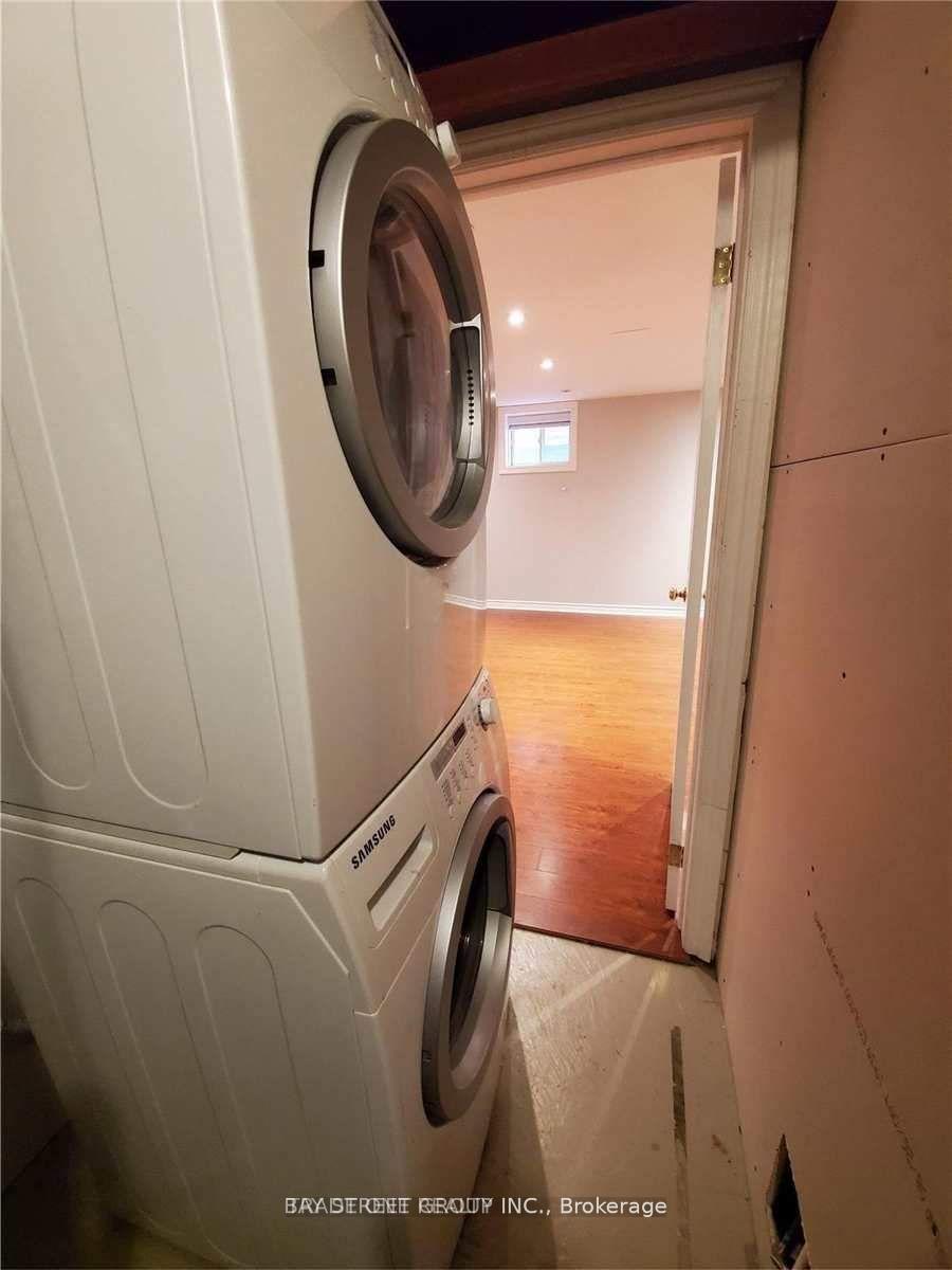 Photo 8 of Unit (Bsmt), 92 Sir Jacobs Crescent, Brampton, Fletcher's Meadow — HOMEH