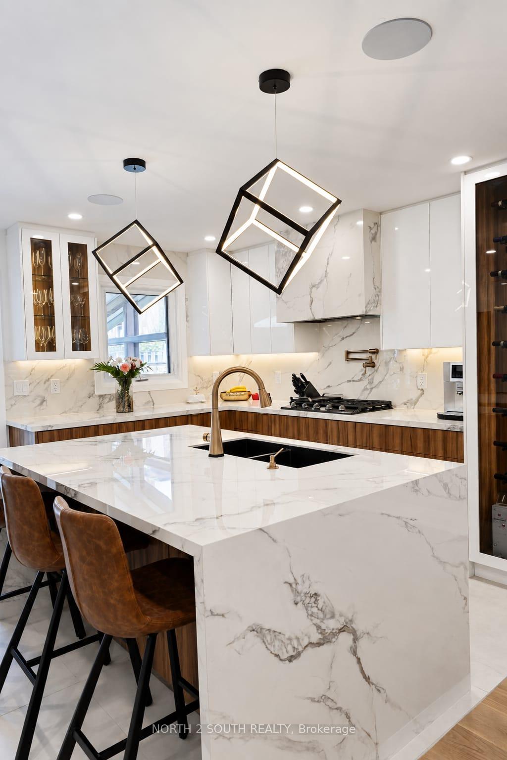 Photo 6 of 319 Glen Shields Avenue, Vaughan, Glen Shields — HOMEH