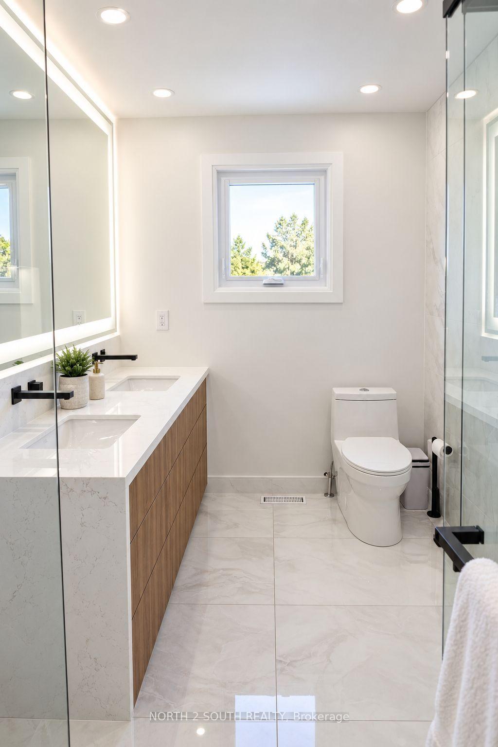 Photo 16 of 319 Glen Shields Avenue, Vaughan, Glen Shields — HOMEH