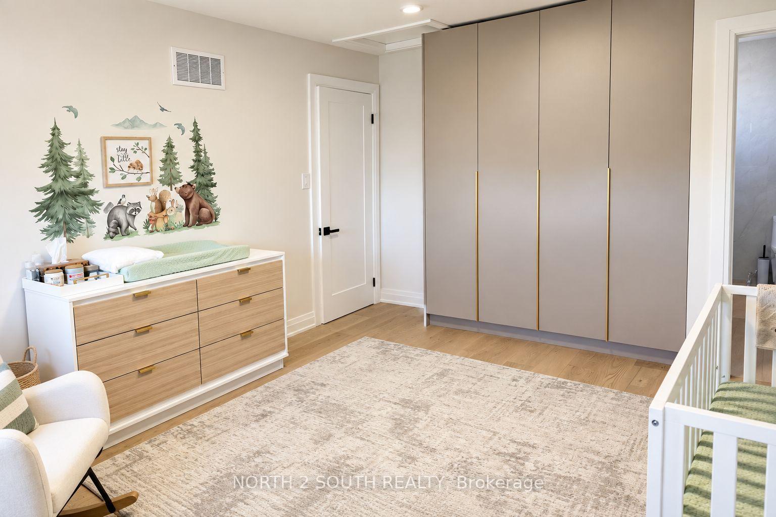 Photo 18 of 319 Glen Shields Avenue, Vaughan, Glen Shields — HOMEH