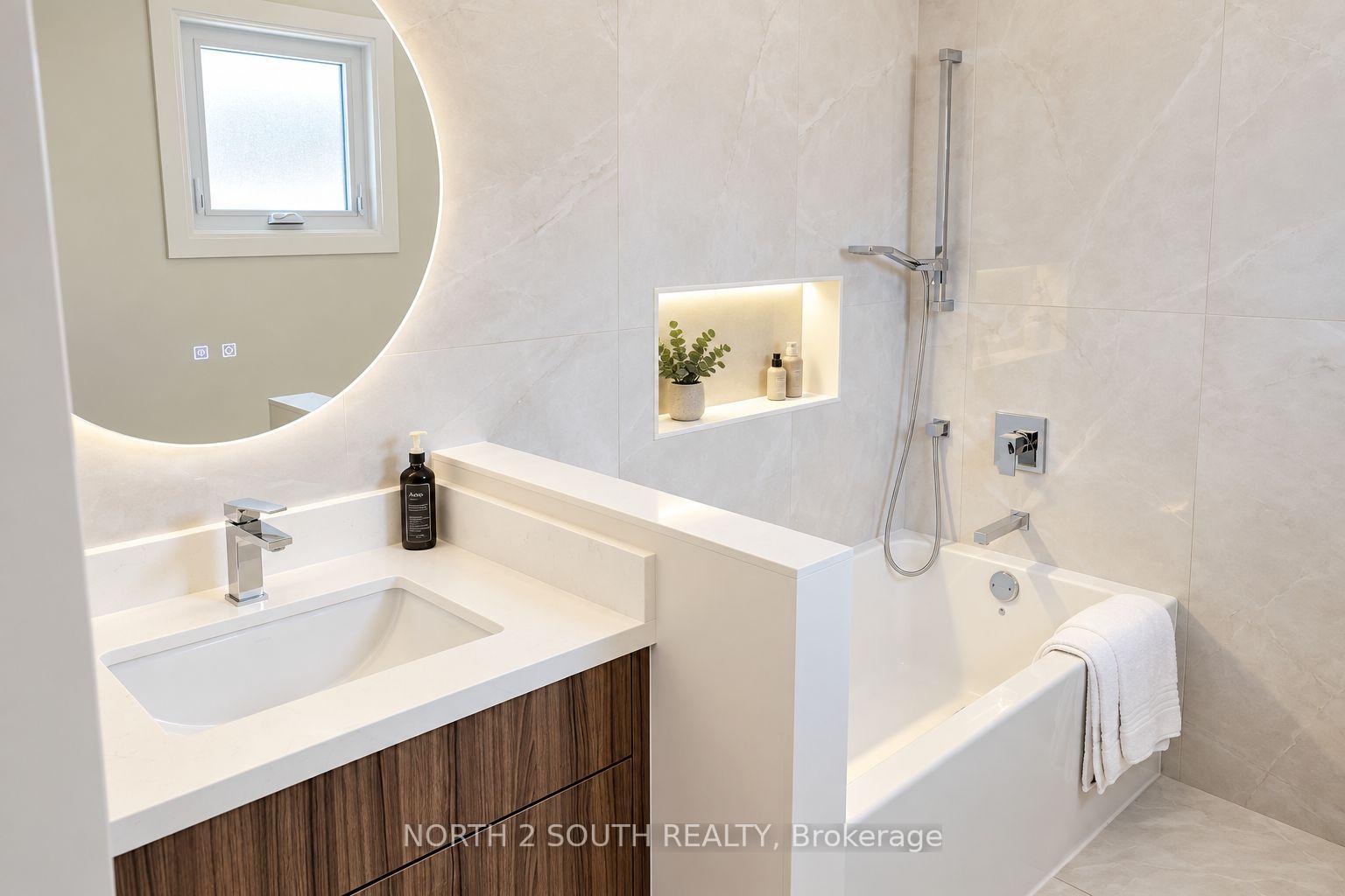 Photo 19 of 319 Glen Shields Avenue, Vaughan, Glen Shields — HOMEH