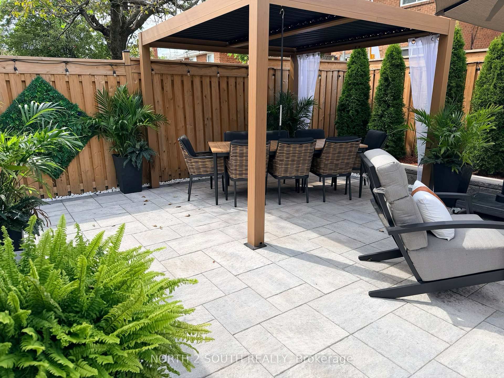 Photo 22 of 319 Glen Shields Avenue, Vaughan, Glen Shields — HOMEH
