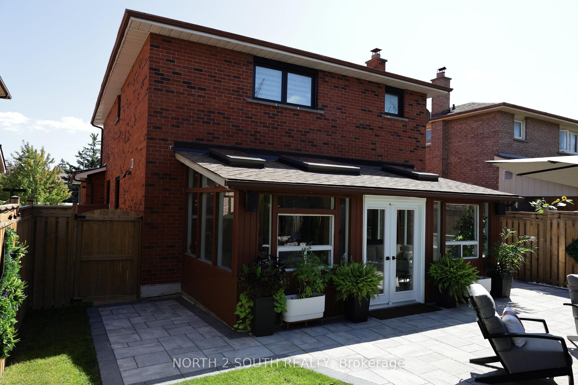 Photo 28 of 319 Glen Shields Avenue, Vaughan, Glen Shields — HOMEH