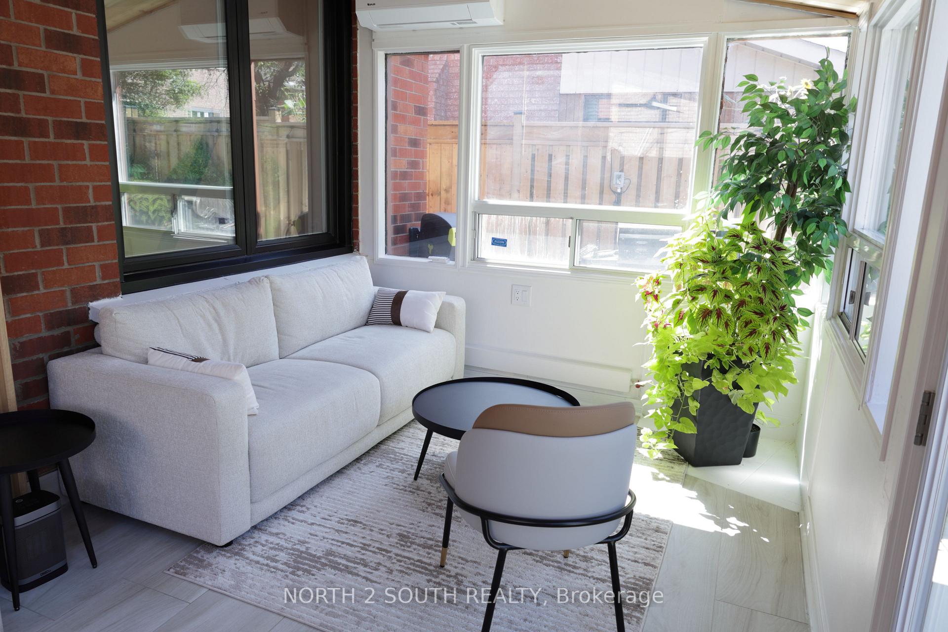 Photo 29 of 319 Glen Shields Avenue, Vaughan, Glen Shields — HOMEH