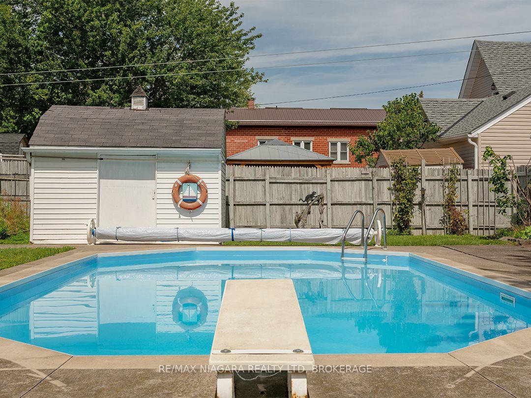 Photo 5 of 632 King Street, Port Colborne, Main Street — HOMEH