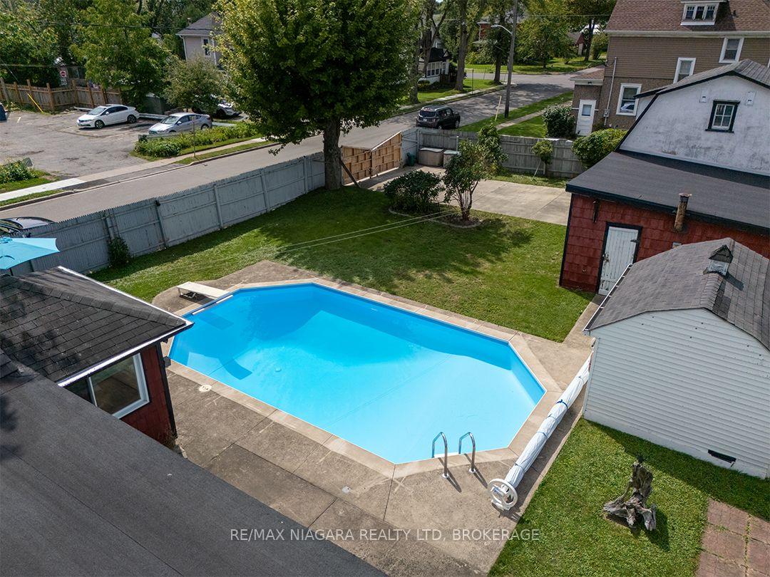 Photo 6 of 632 King Street, Port Colborne, Main Street — HOMEH