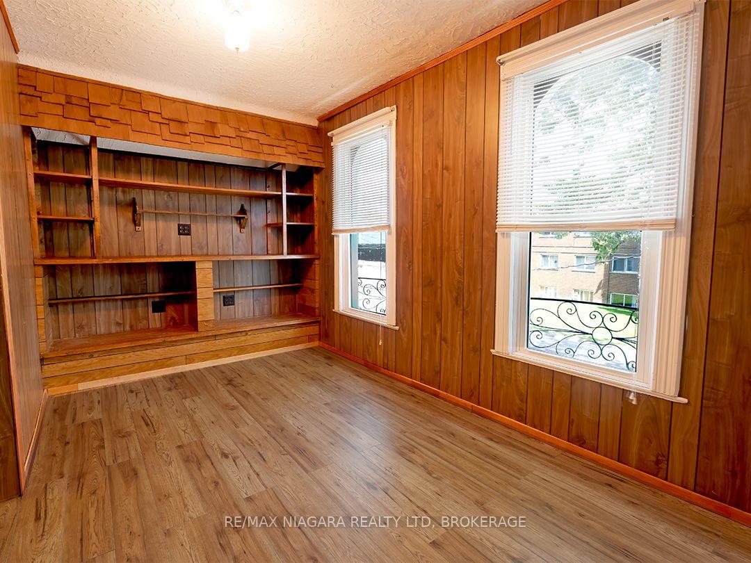Photo 11 of 632 King Street, Port Colborne, Main Street — HOMEH
