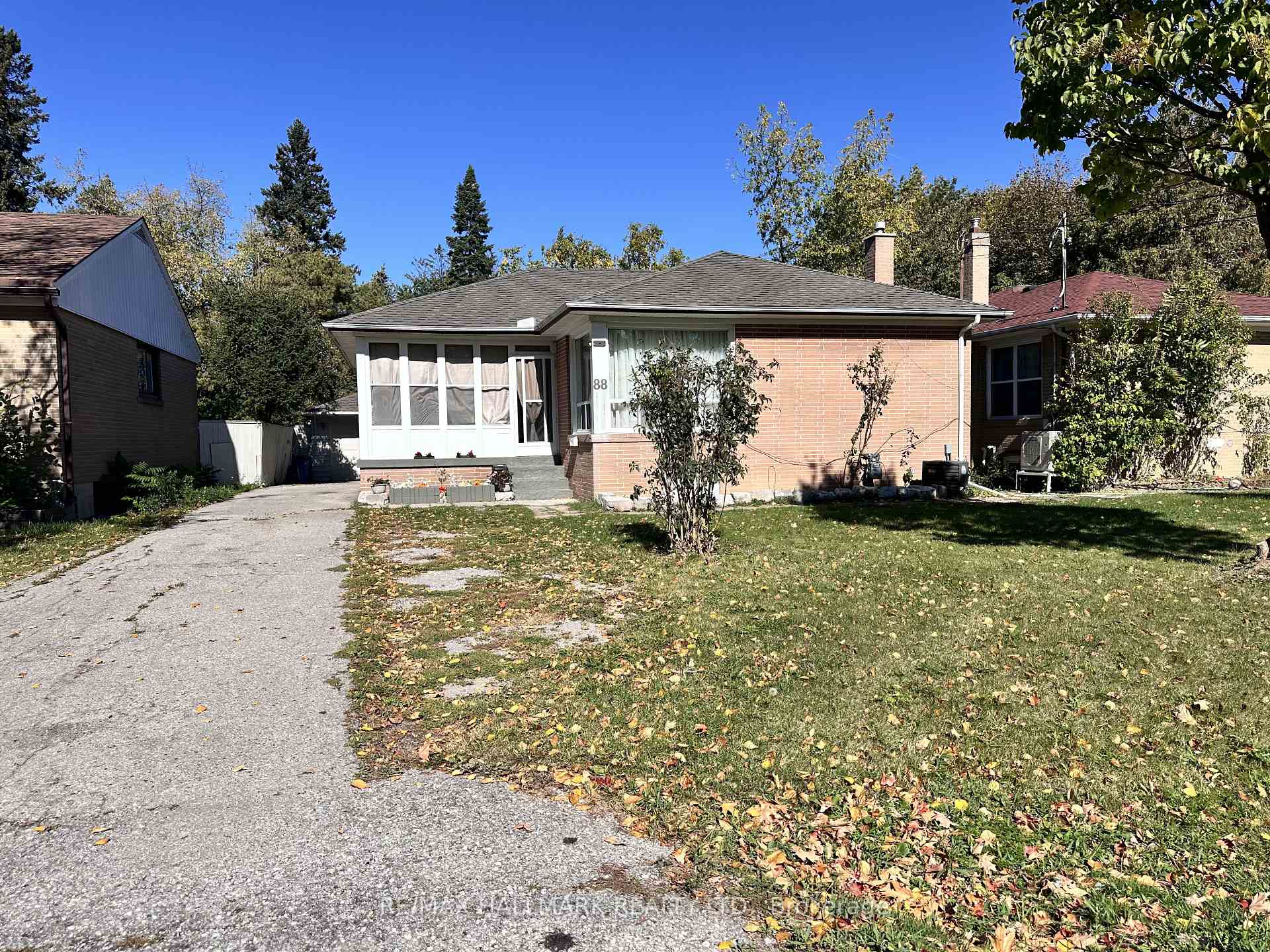 Photo of Unit Lower, 88 Rockport Crescent
