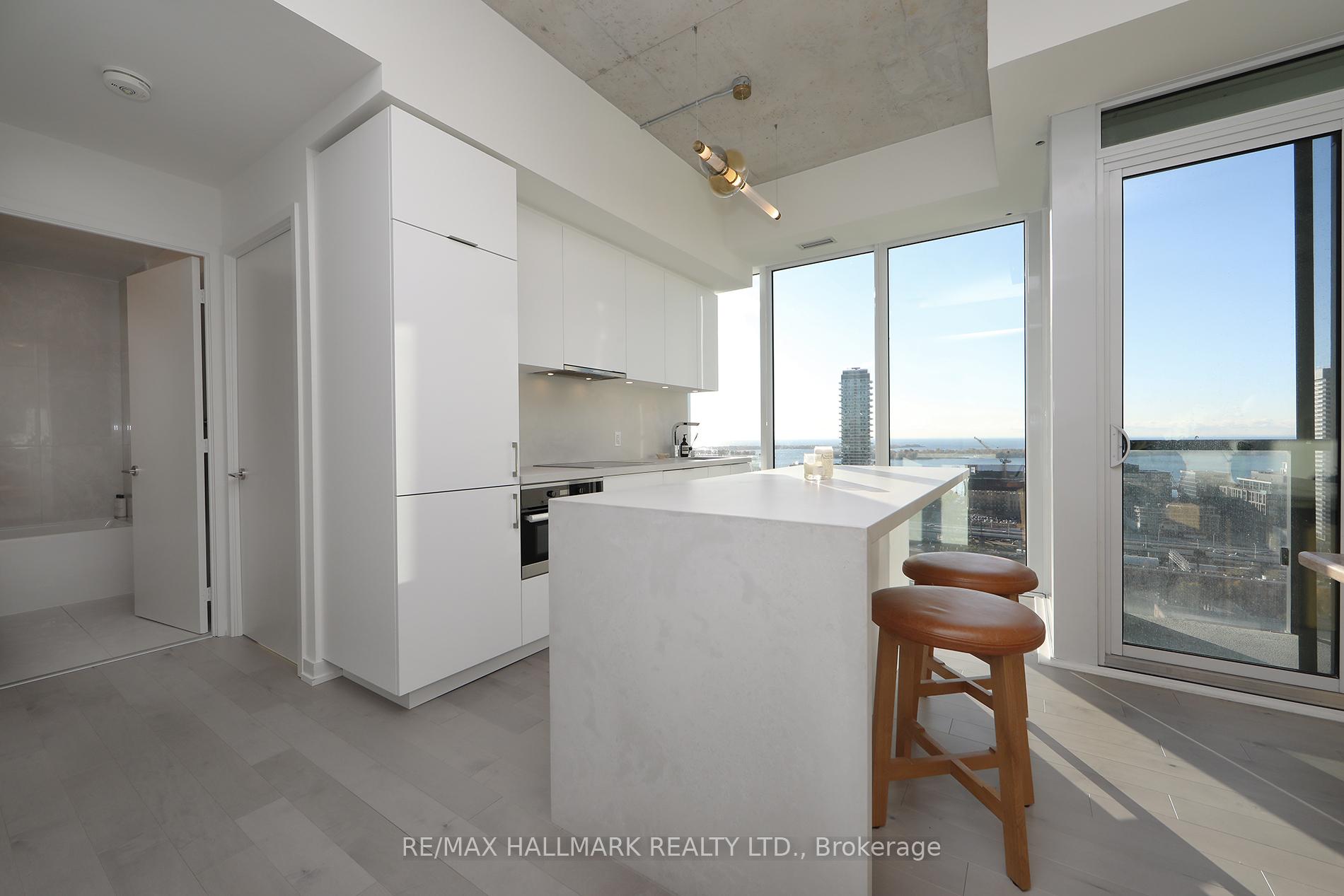 Photo 3 of Unit 2604, 158 Front Street E, Toronto, Moss Park — HOMEH