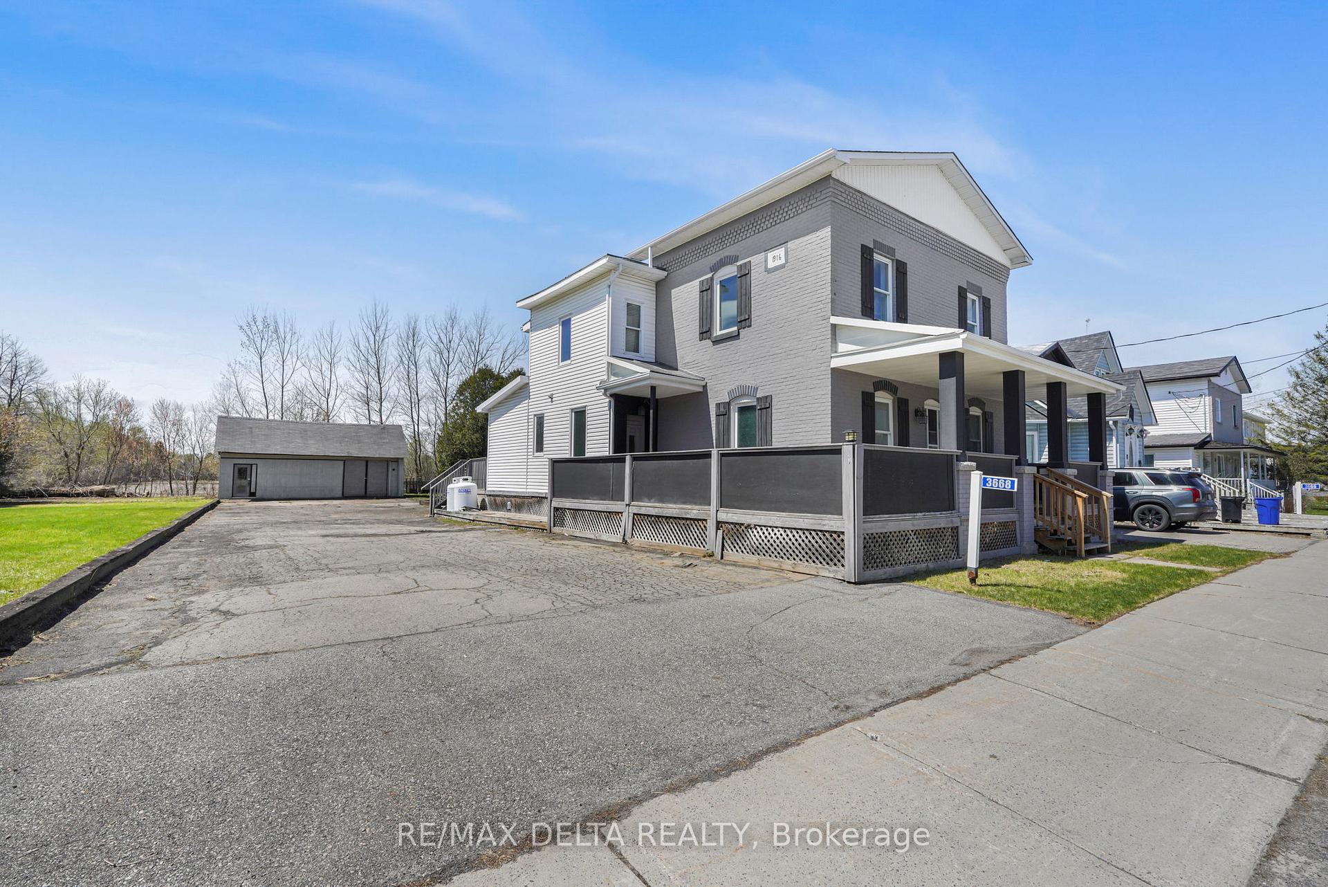 Photo of 3668 Champlain Street