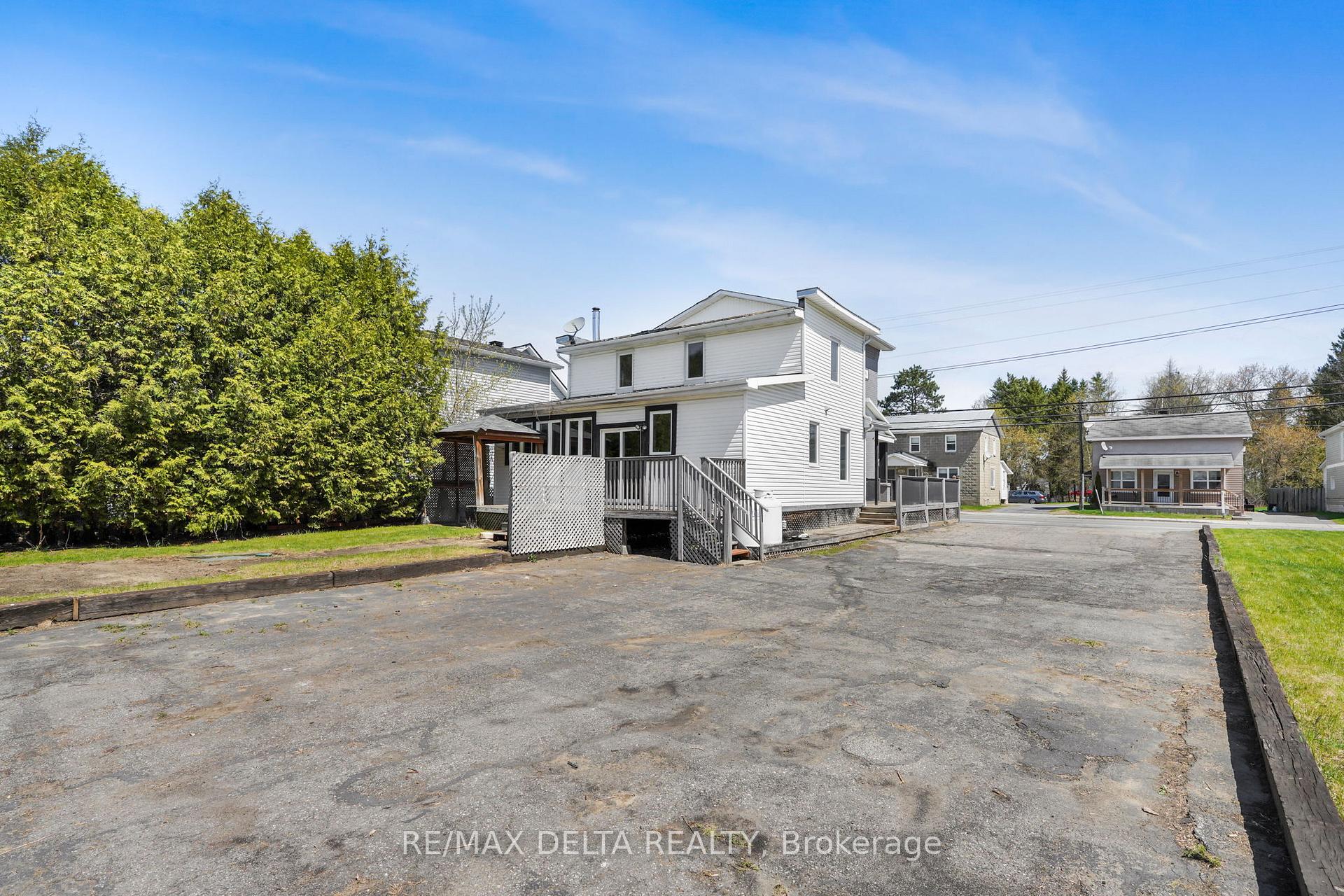 Photo 5 of 3668 Champlain Street, Clarence-Rockland, Clarence/Rockland Twp — HOMEH