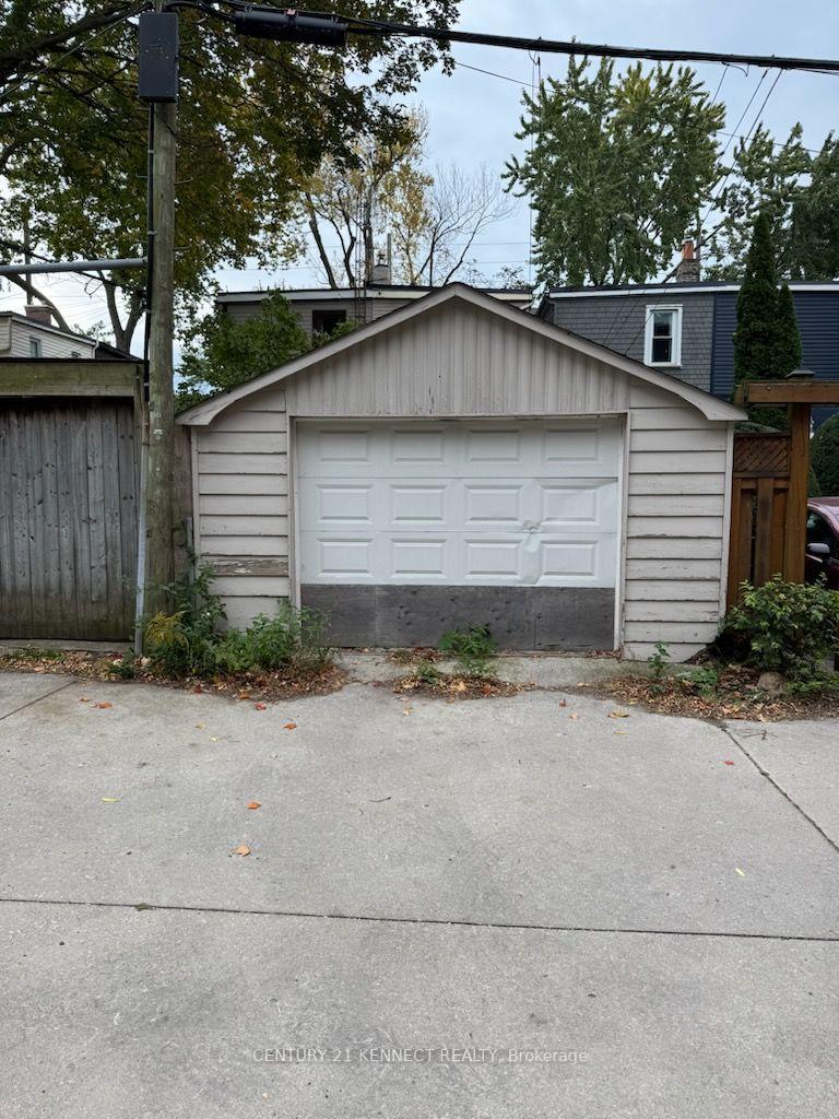 Photo 21 of 48 Stephenson Avenue, Toronto, East End-Danforth — HOMEH