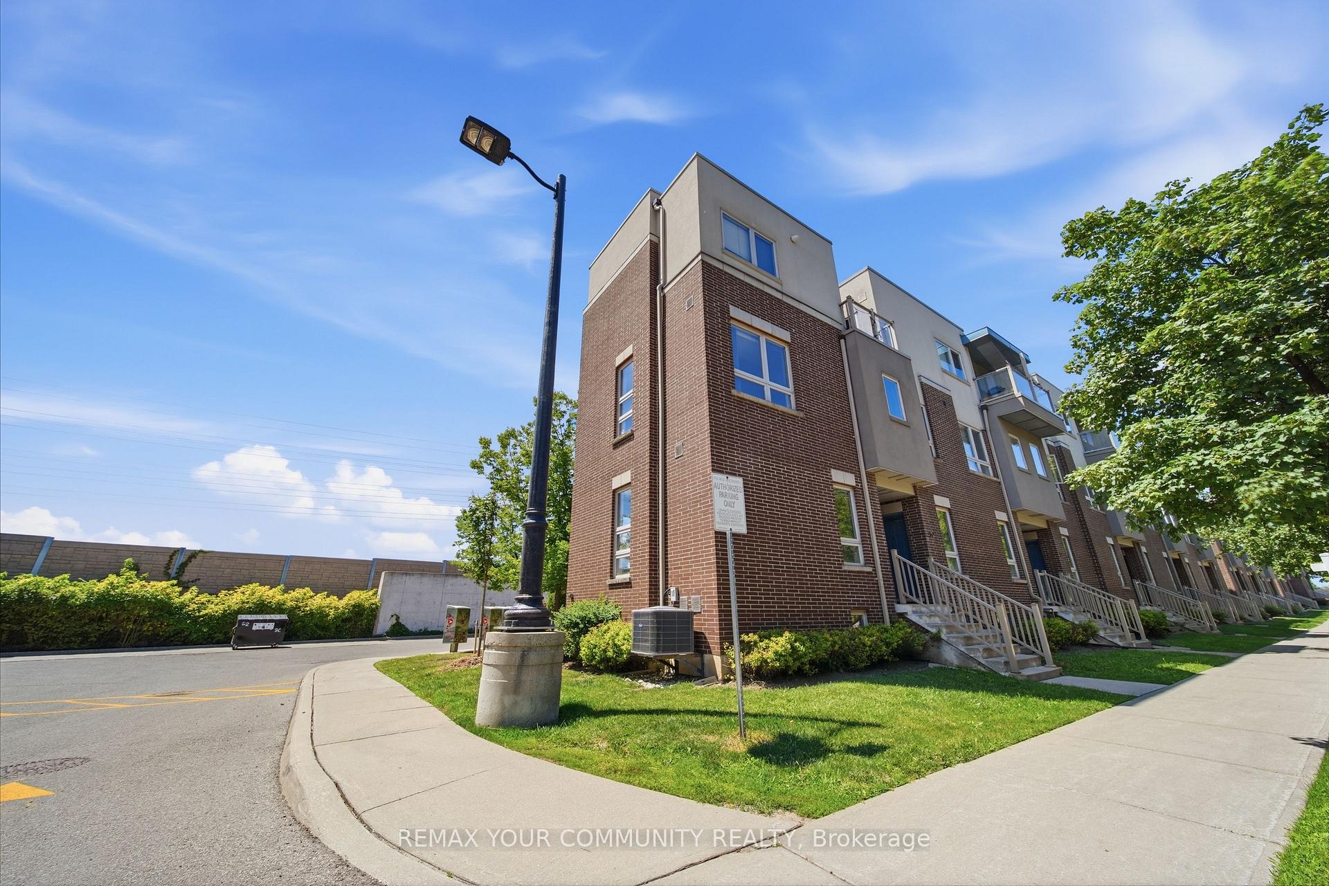 Photo 8 of Unit 2, 90 Caledonia Park Road, Toronto, Corso Italia-Davenport — HOMEH