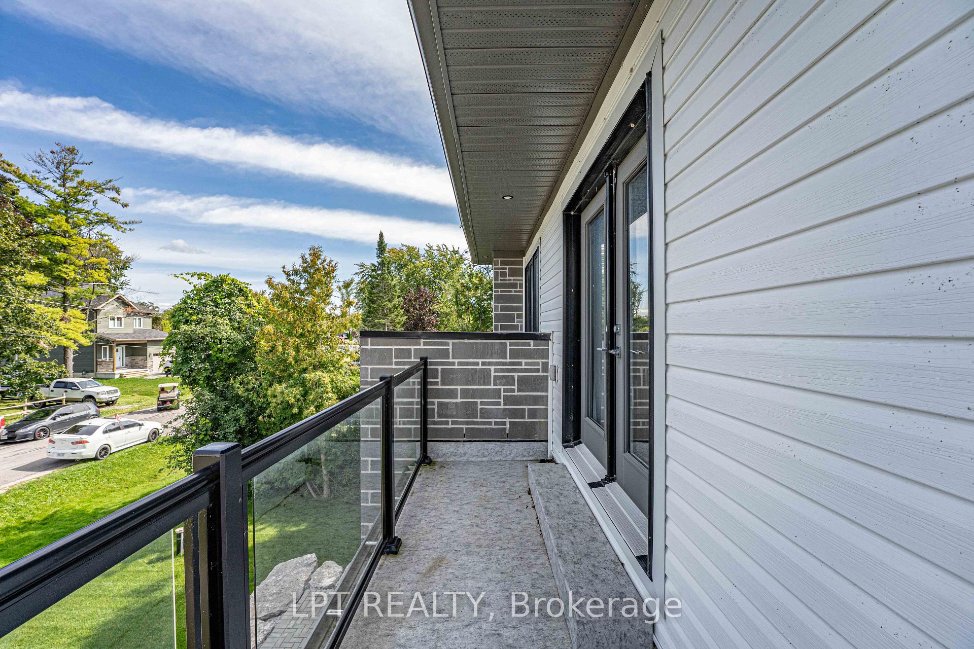 Photo 28 of 36 Blue Jay Boulevard, Georgina, Virginia — HOMEH