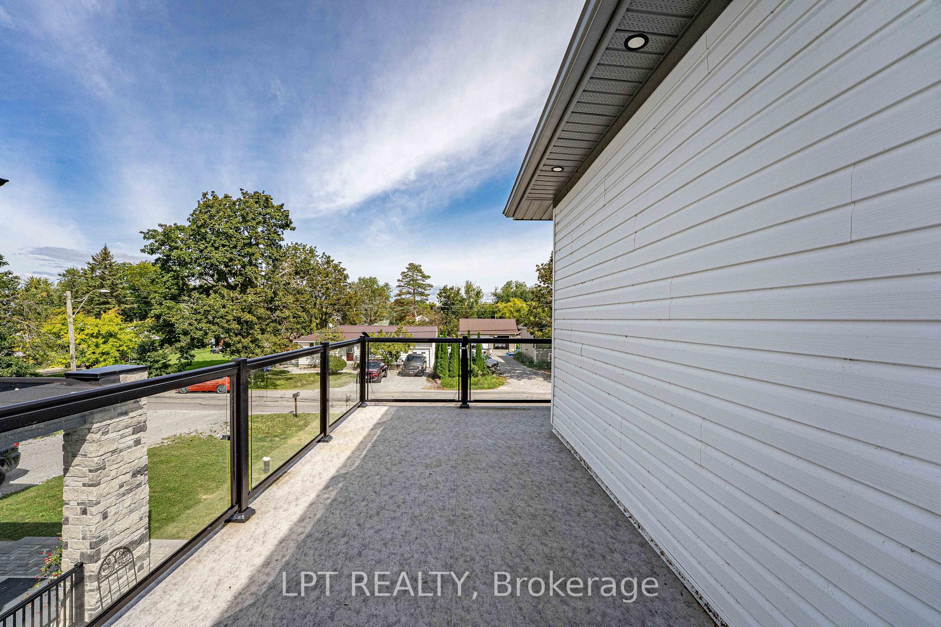 Photo 29 of 36 Blue Jay Boulevard, Georgina, Virginia — HOMEH