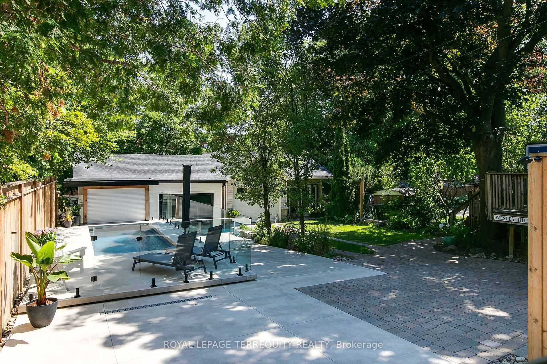 Photo 24 of 1775 Gerrard Street E, Toronto, Woodbine Corridor — HOMEH