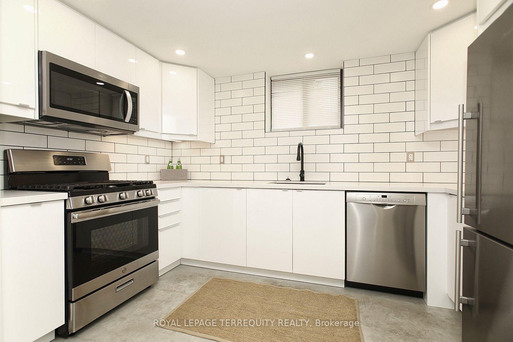Photo 31 of 1775 Gerrard Street E, Toronto, Woodbine Corridor — HOMEH