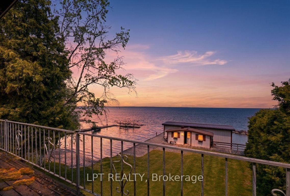 Photo of 678 Lake Drive E