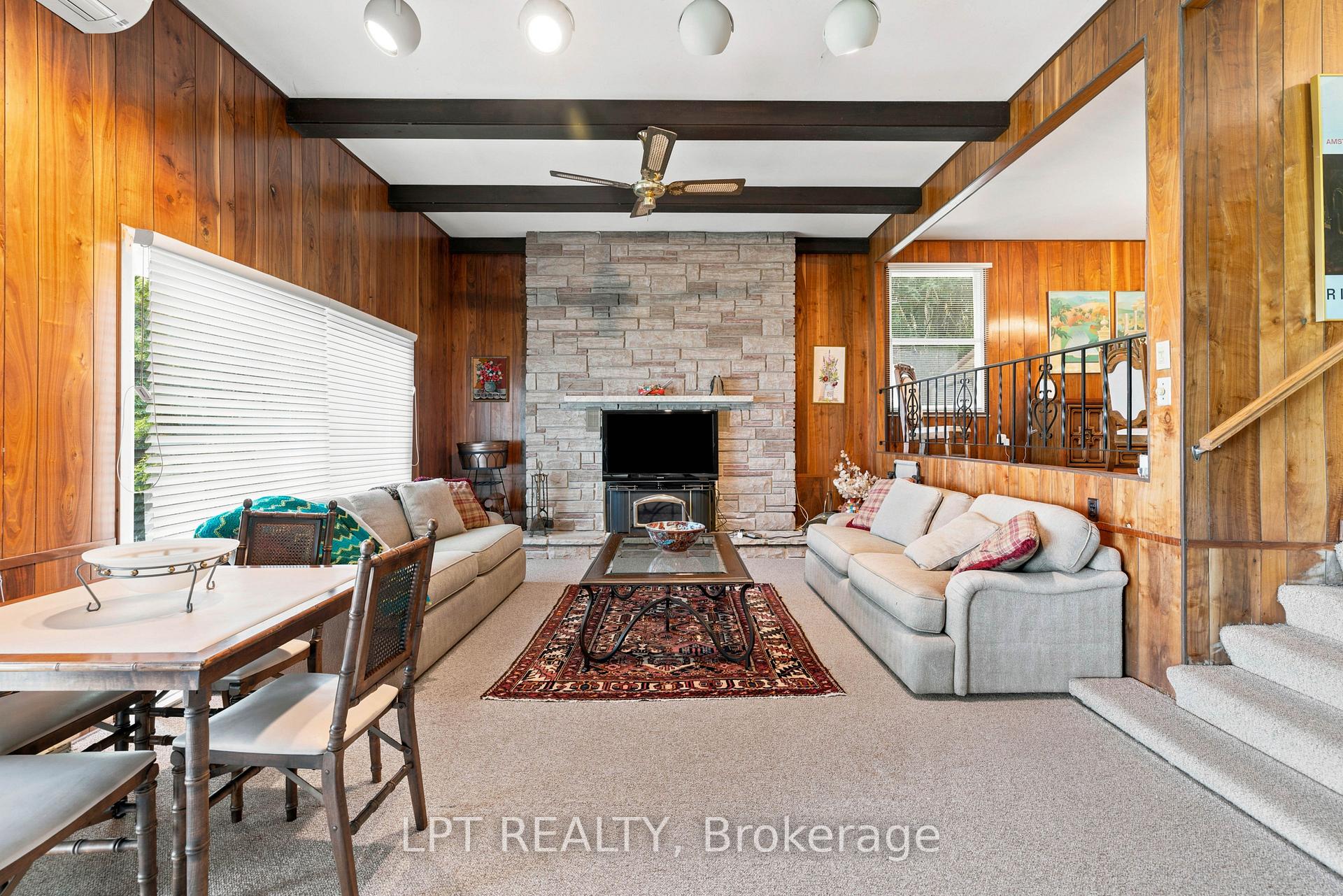 Photo 31 of 678 Lake Drive E, Georgina, Historic Lakeshore Communities — HOMEH