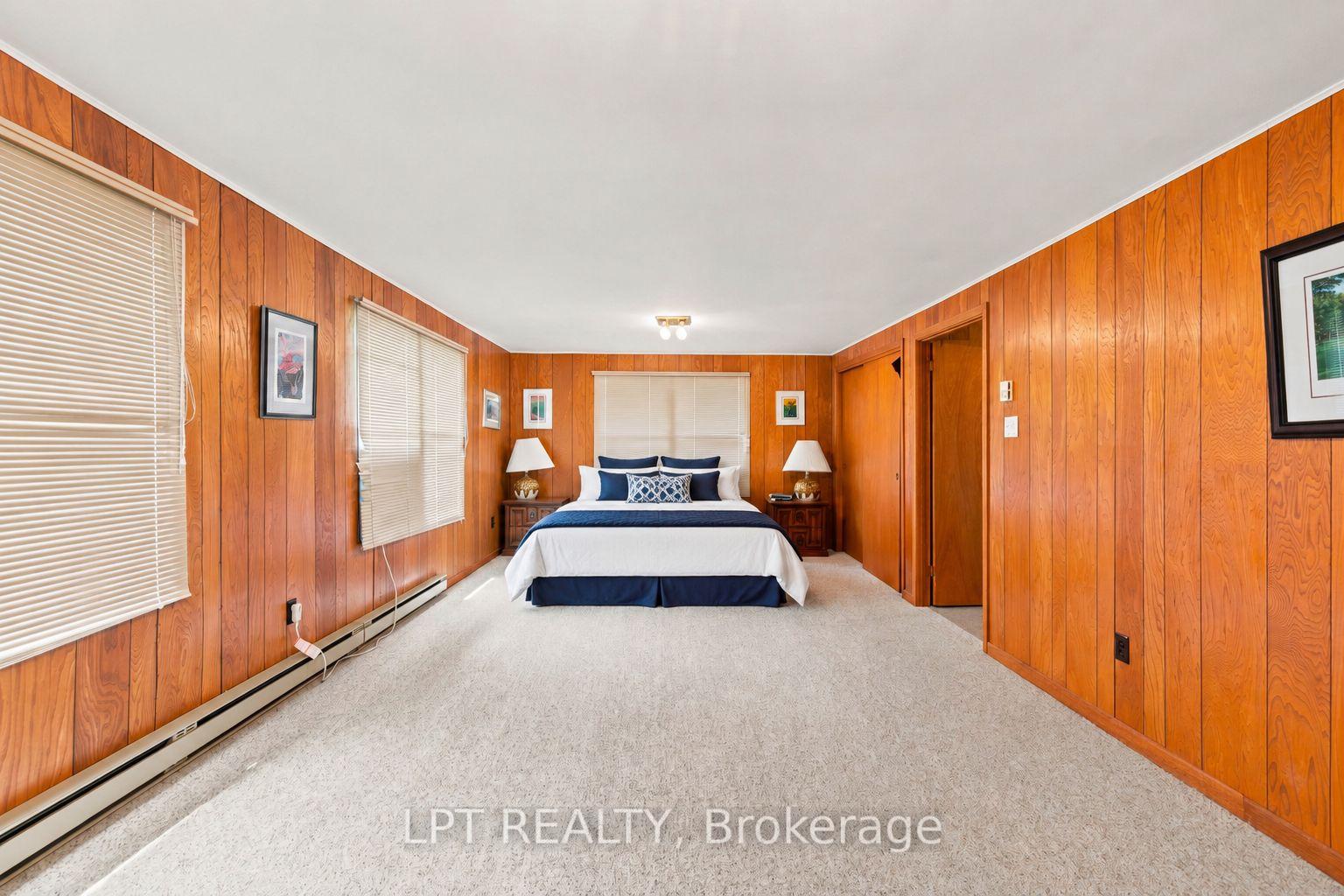 Photo 44 of 678 Lake Drive E, Georgina, Historic Lakeshore Communities — HOMEH