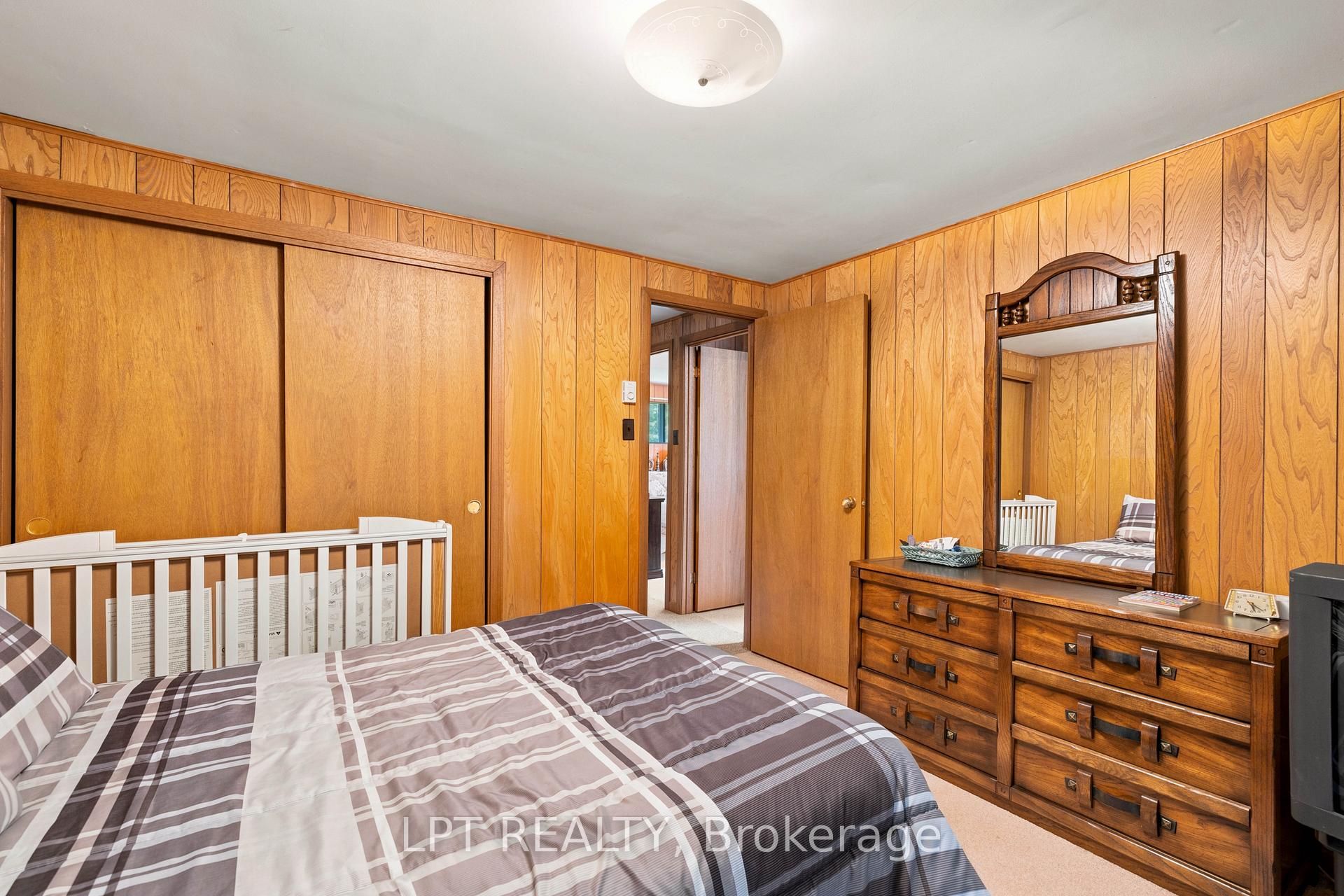 Photo 47 of 678 Lake Drive E, Georgina, Historic Lakeshore Communities — HOMEH