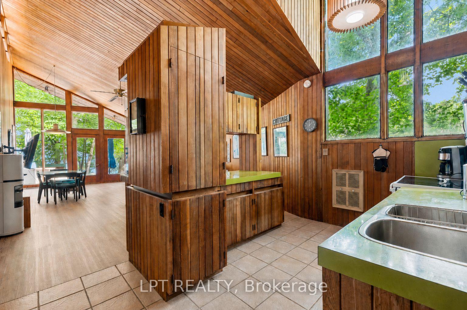 Photo 58 of 678 Lake Drive E, Georgina, Historic Lakeshore Communities — HOMEH