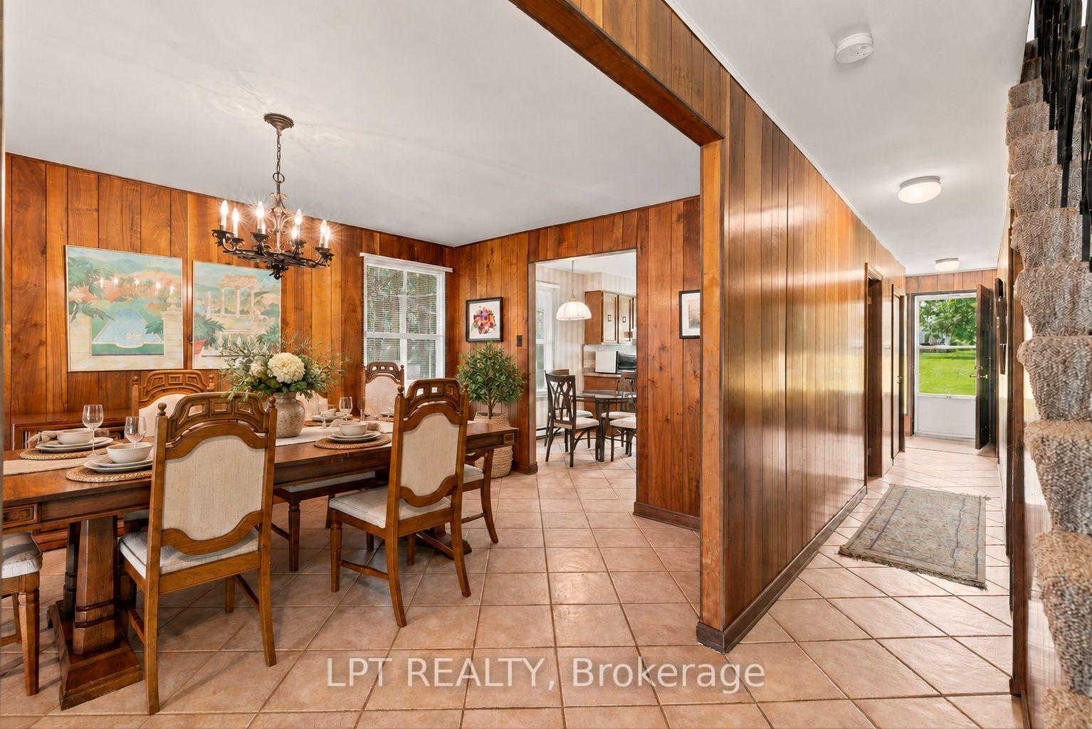 Photo 36 of 678 Lake Drive E, Georgina, Historic Lakeshore Communities — HOMEH