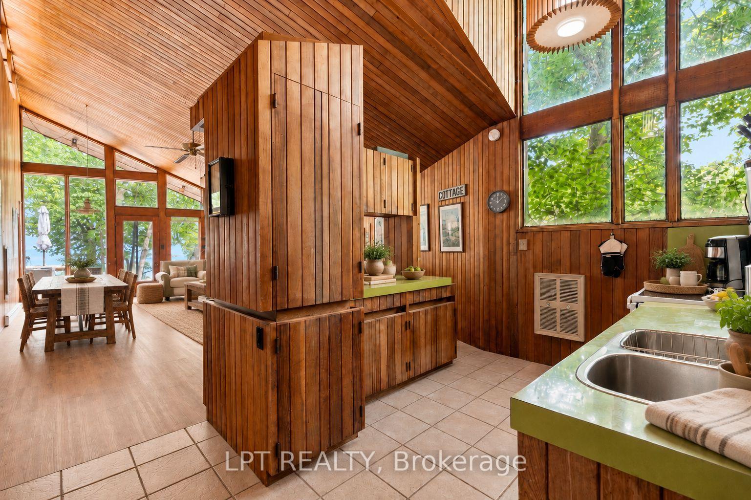 Photo 59 of 678 Lake Drive E, Georgina, Historic Lakeshore Communities — HOMEH