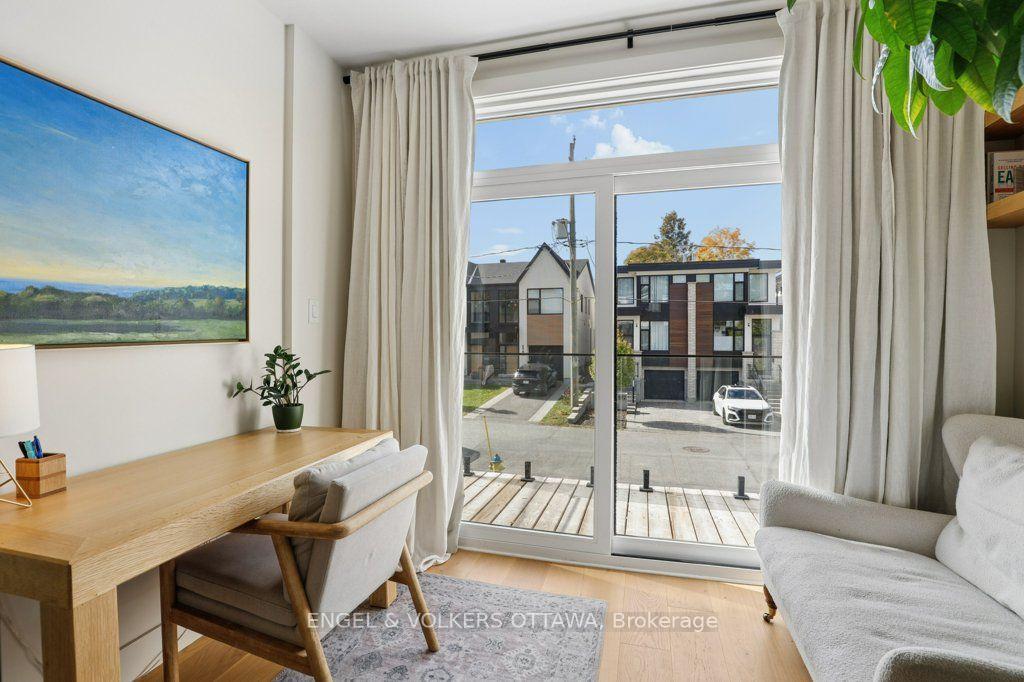 Photo 9 of 569 Edison Avenue, Ottawa, McKellar/Highland — HOMEH