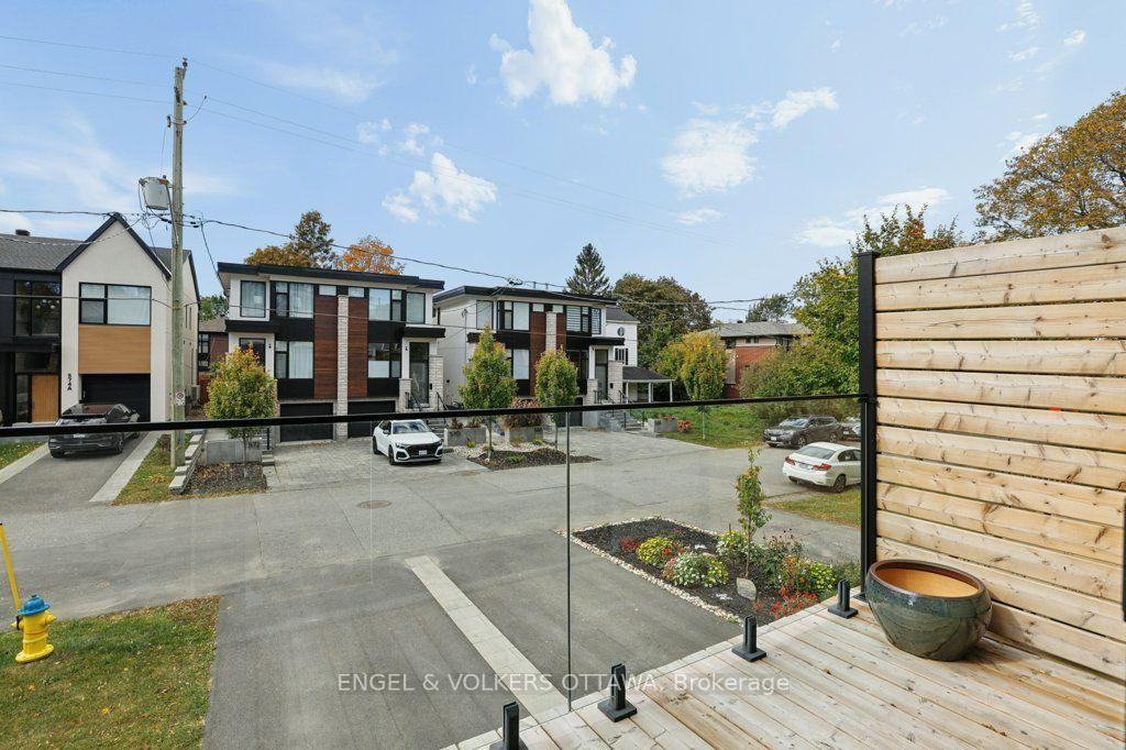 Photo 11 of 569 Edison Avenue, Ottawa, McKellar/Highland — HOMEH