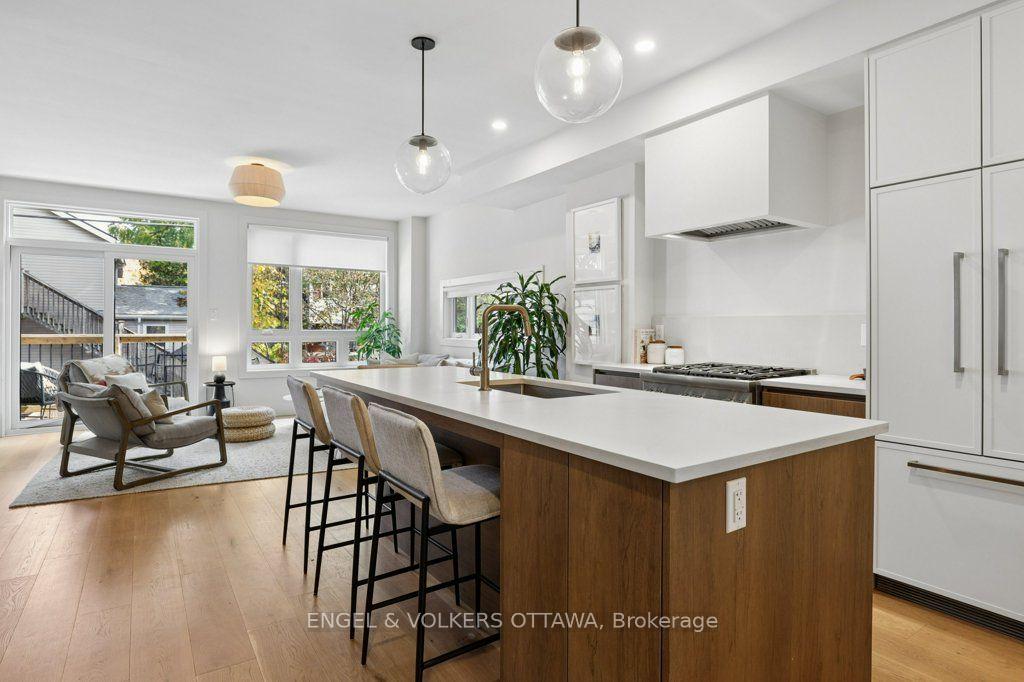 Photo 13 of 569 Edison Avenue, Ottawa, McKellar/Highland — HOMEH