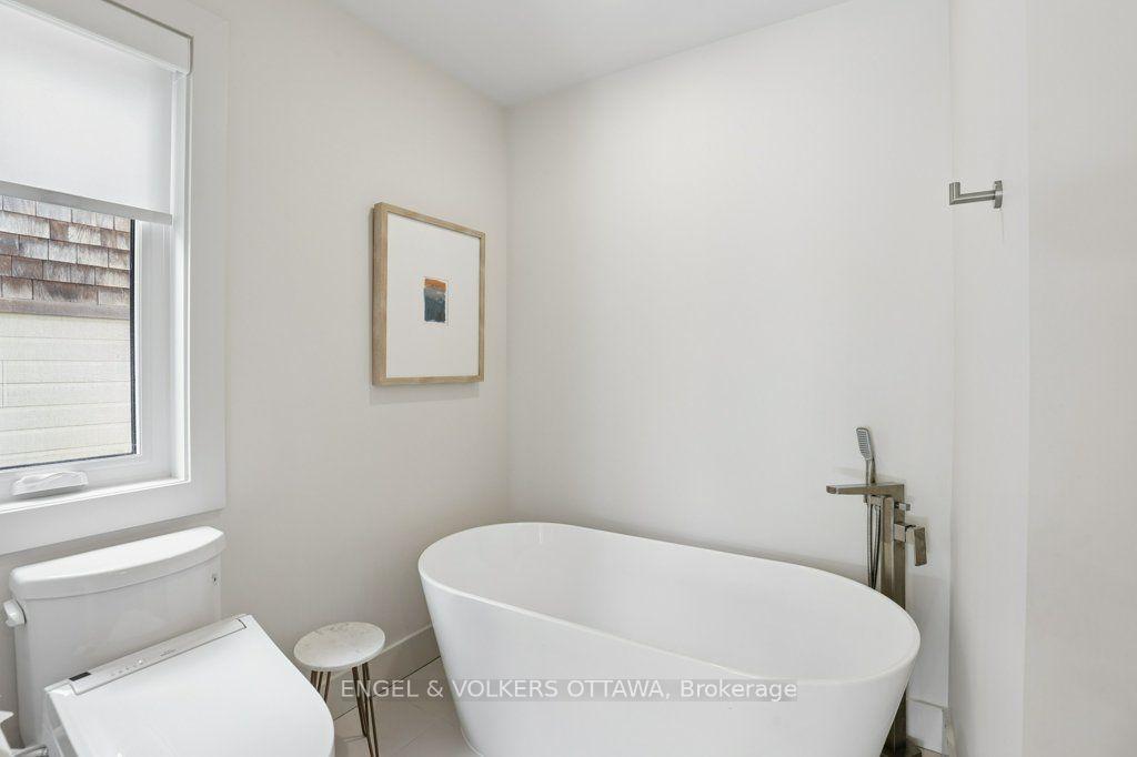 Photo 27 of 569 Edison Avenue, Ottawa, McKellar/Highland — HOMEH