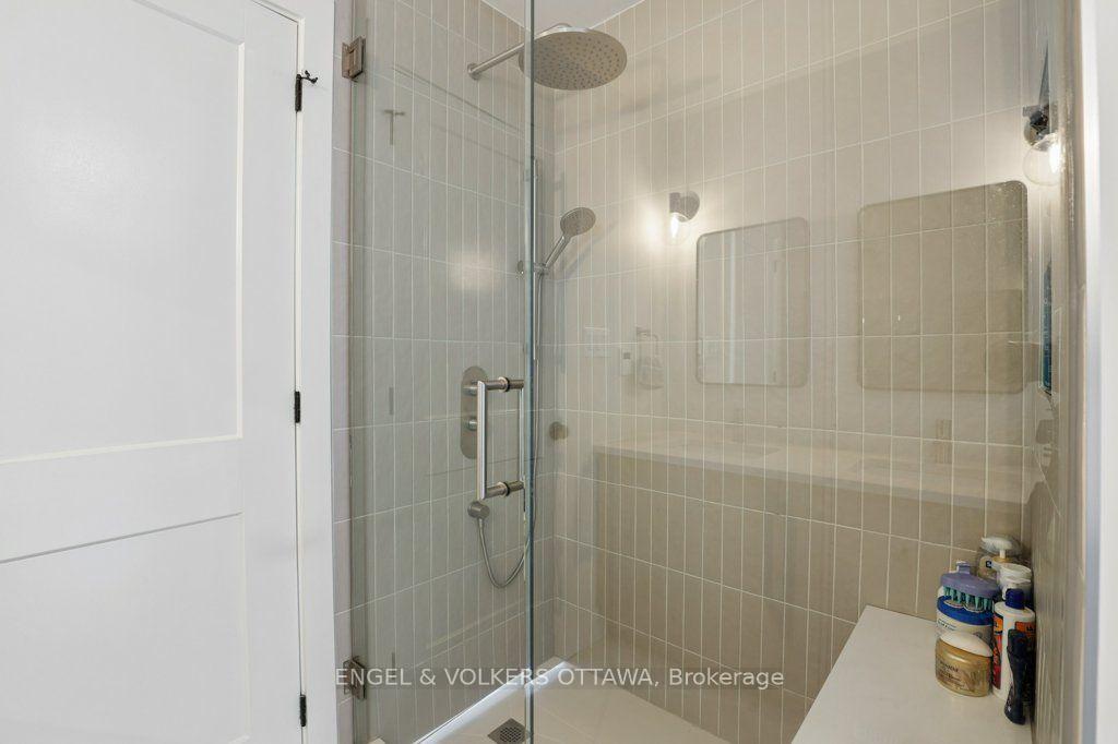 Photo 28 of 569 Edison Avenue, Ottawa, McKellar/Highland — HOMEH